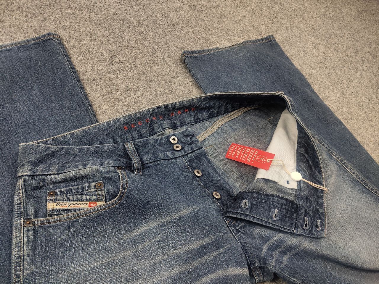 Diesel Diesel X-Rotuck second hand Men’s Low Rise Jeans Y2K Style Size US 36 / EU 52 - 14 Thumbnail