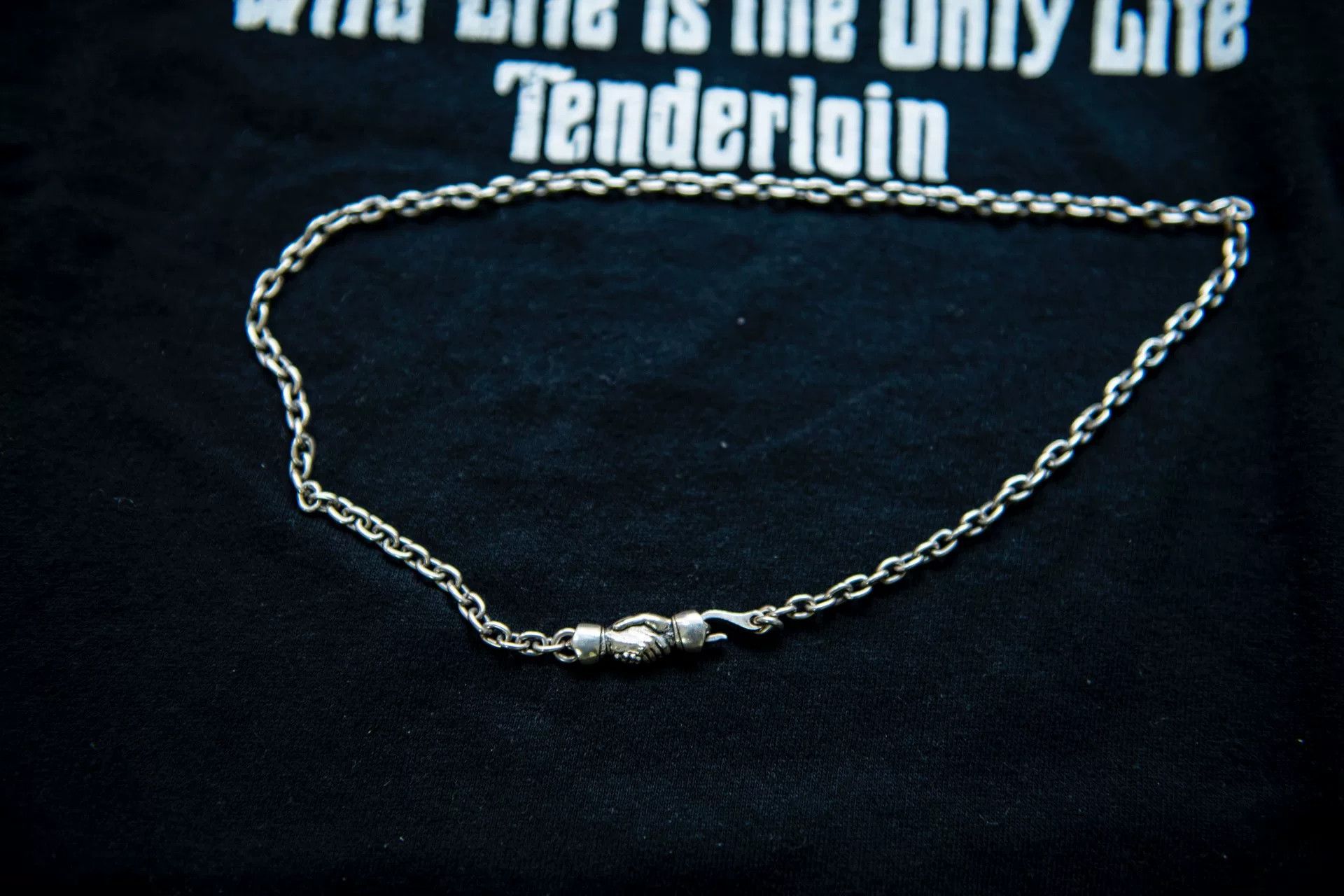 Other Weirdo Handshake Necklace Silver Clasp Size ONE SIZE - 1 Thumbnail