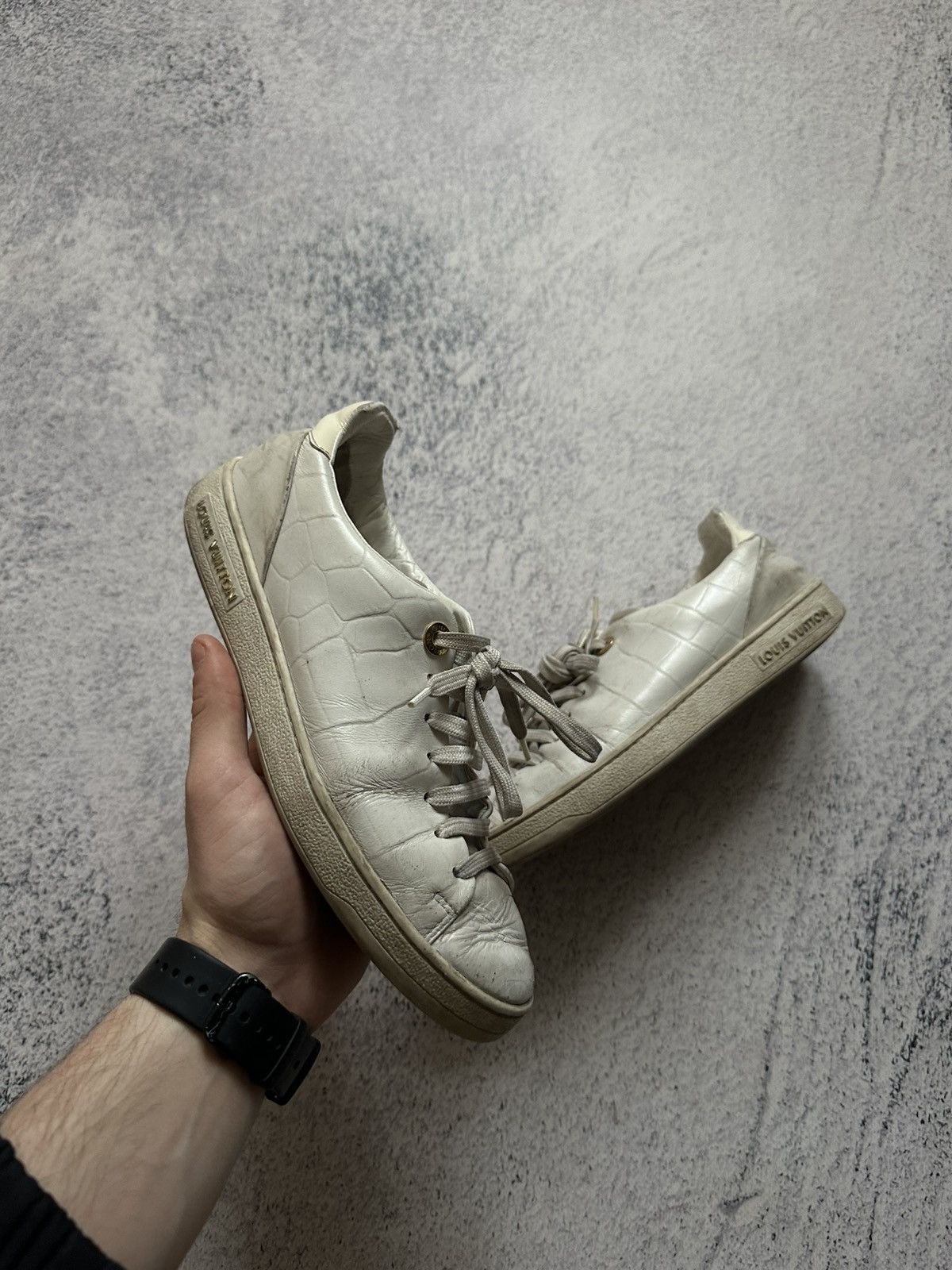 Louis Vuitton Louis Vuitton Women’s Front Row Sneaker White EU 36 Size US 6 / IT 36 - 2 Thumbnail