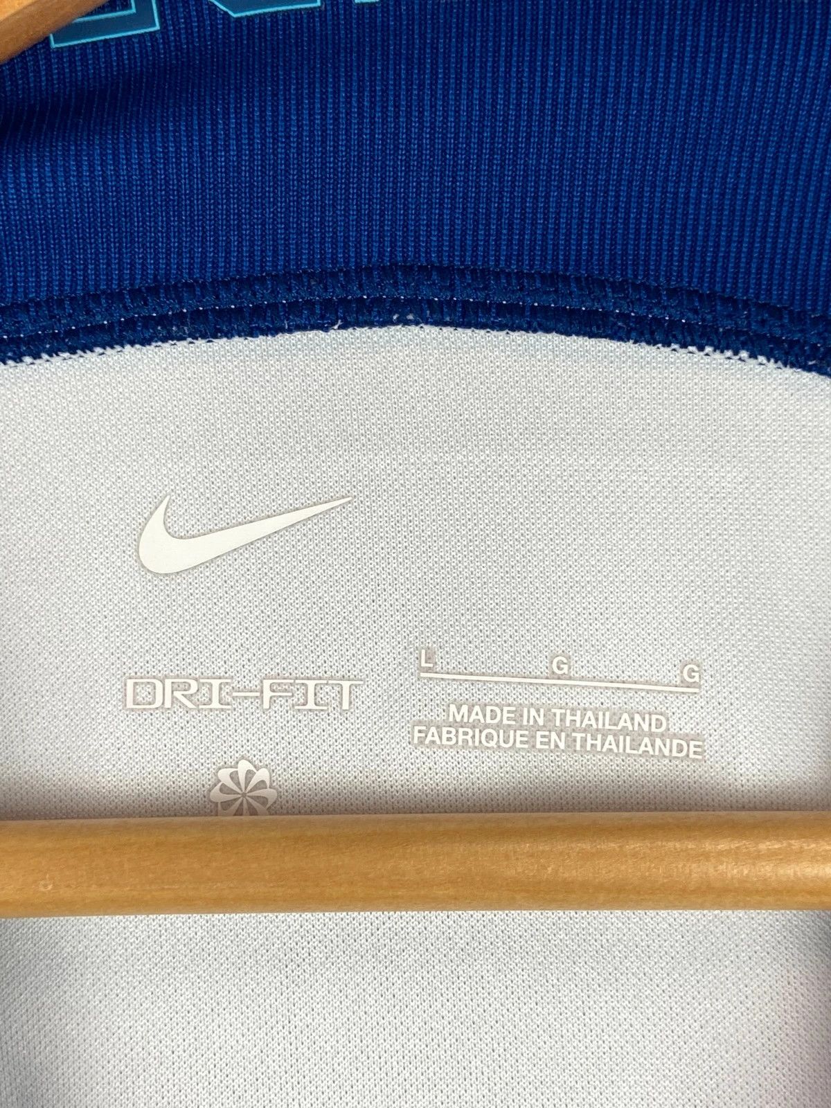 Nike England national team jersey vintage Nike football shirt Size US L / EU 52-54 / 3 - 4 Thumbnail
