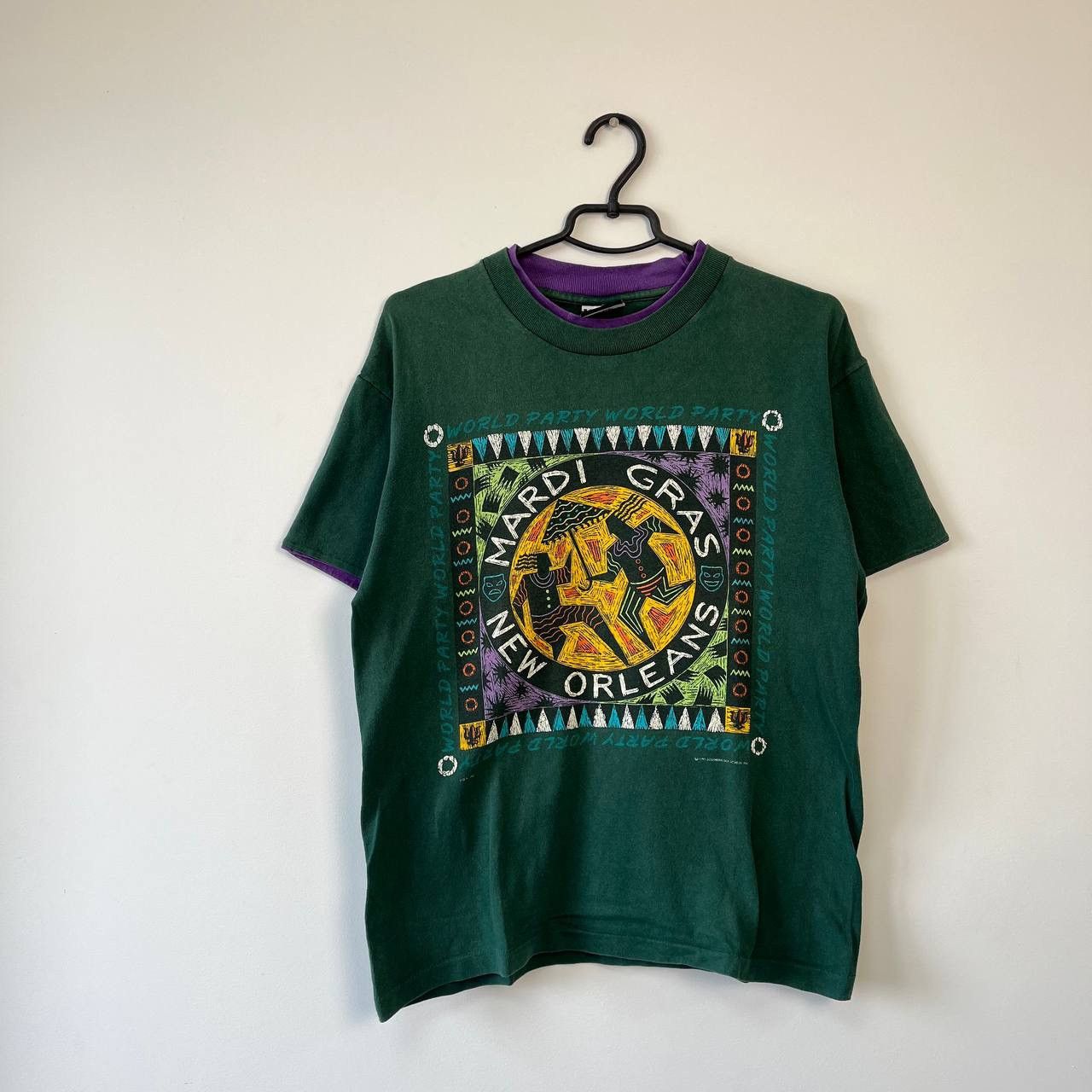 Vintage Vintage 1991 Mardi Gras New Orleans Logo T-Shirt Signal Size US M / EU 48-50 / 2 - 1 Thumbnail