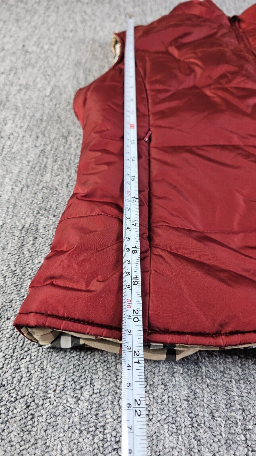 Burberry Burberry London Nova Check Lined Puffer Vest Made in Spain M Size M / US 6-8 / IT 42-44 - 17 Thumbnail