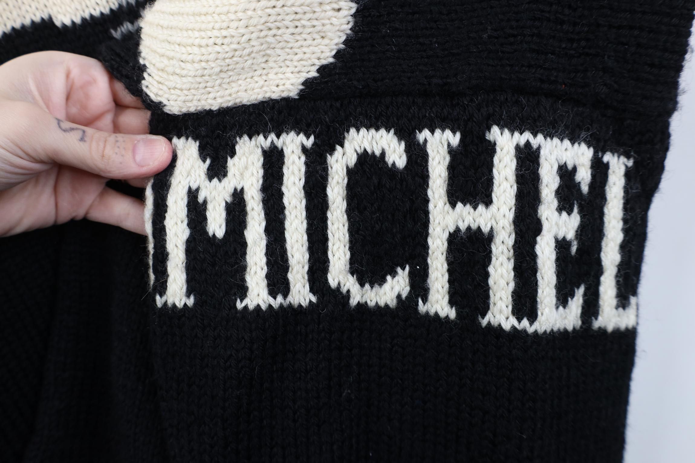 Vintage Vintage 90s Spell Out Michelangelo David Art Cropped Sweater Size XL / US 12-14 / IT 48-50 - 6 Thumbnail