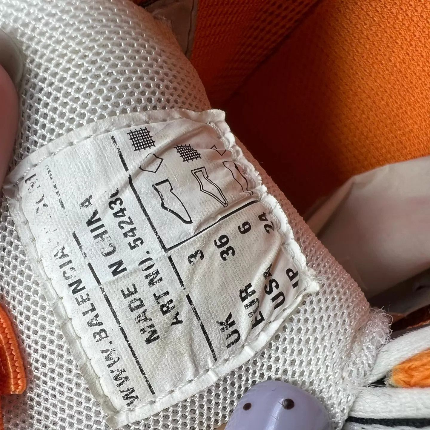 Balenciaga Balenciaga Track White Orange 36 Women's Like New Size US 6 / IT 36 - 8 Thumbnail