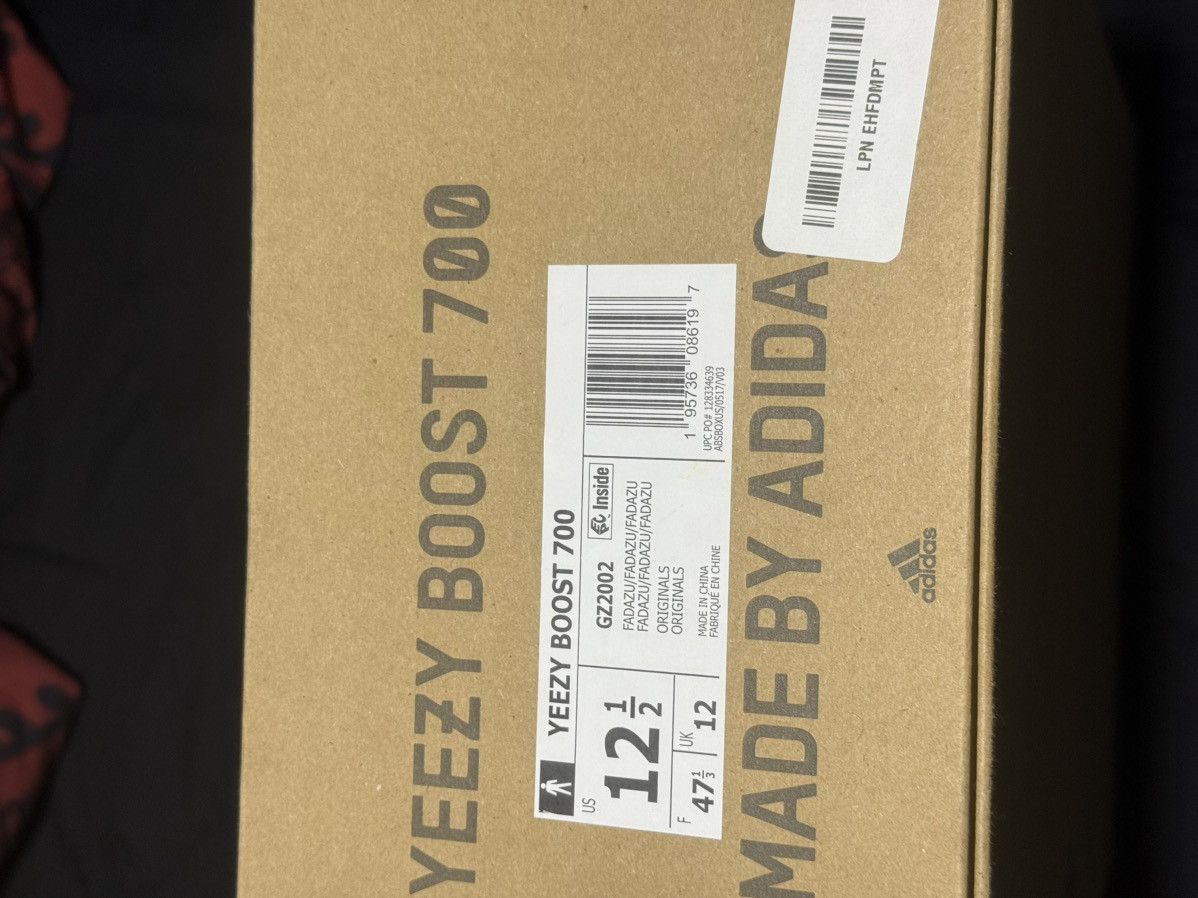 Yeezy yeezy boost 700 faded azure Size US 12.5 / EU 45-46 - 11 Thumbnail