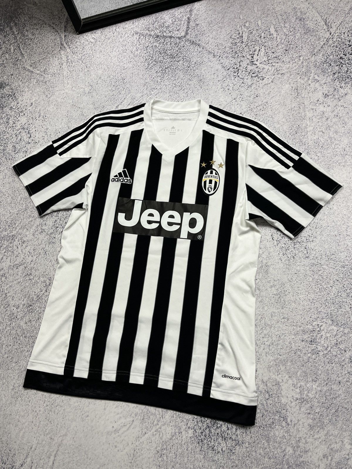 Nike Nike Juventus 2015 Home Soccer Jersey Blockcore Drill Rare Size US M / EU 48-50 / 2 - 3 Thumbnail