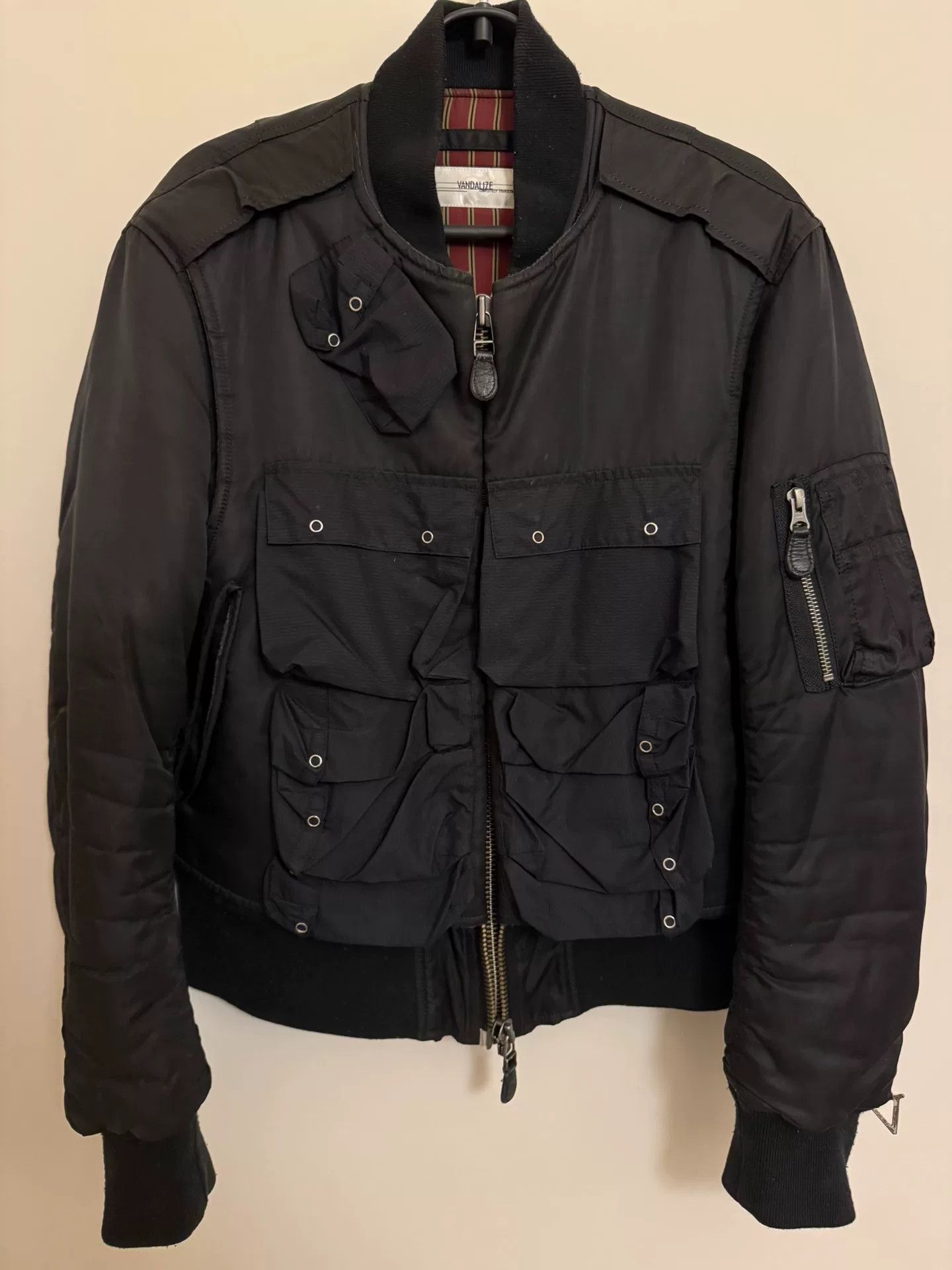 undercover vandalize MA-1 ボンバージャケット Undercover Vandalize Cargo MA-1 | Grailed