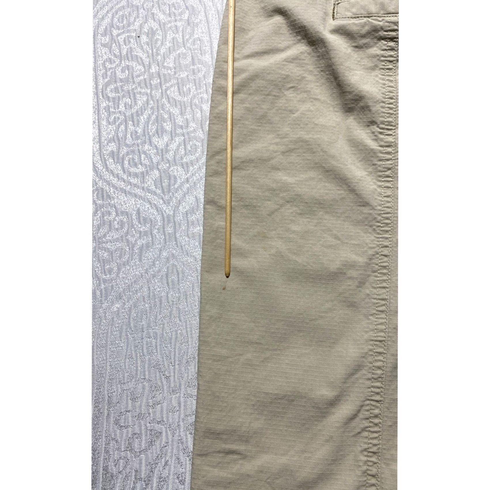 Eddie Bauer Eddie Bauer Vashon Fit Cargo Crop Pants Womens 12 Khaki Beige Wide-Leg Ripstop Modern Utility Outdoor Spring Summer Fall Women Size 24" / US 00 / IT 34 - 3 Thumbnail
