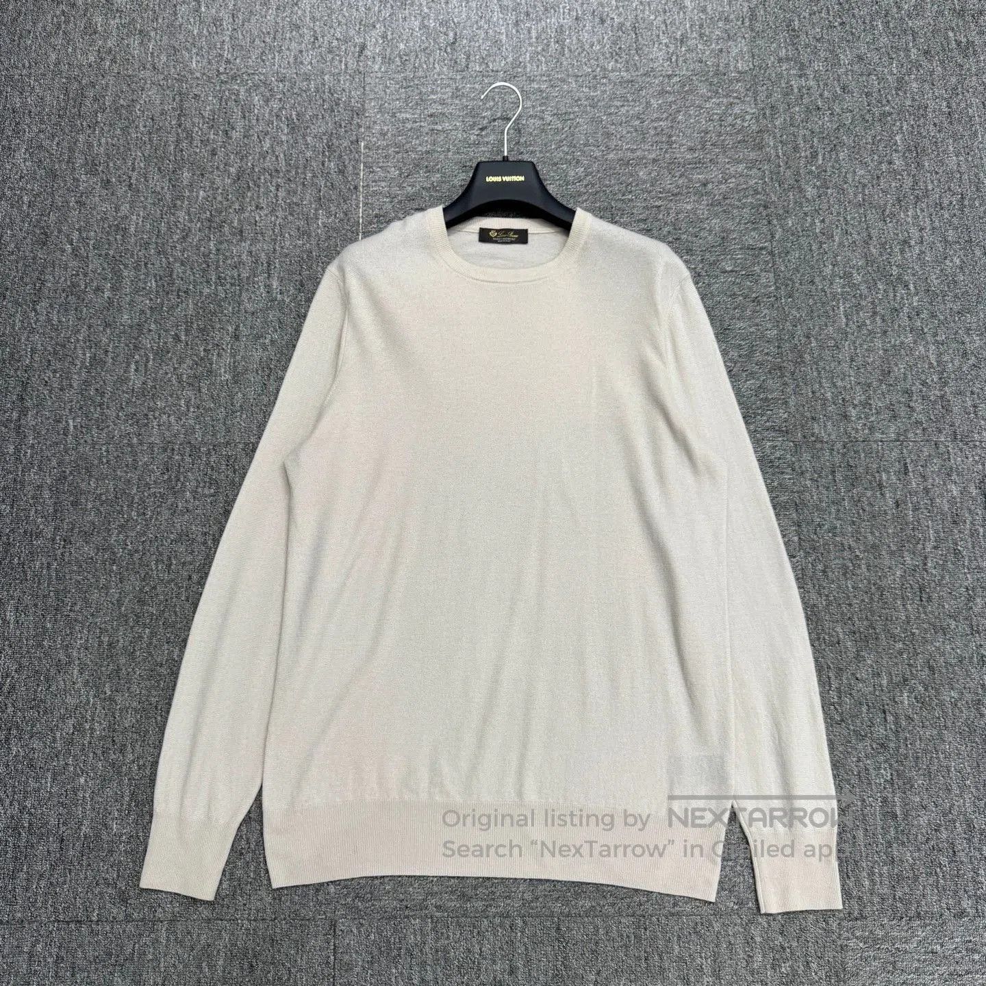 Loro Piana Beige Long Sleeve Knit Sweater Size L. Size US L / EU 52-54 / 3 - 1 Thumbnail