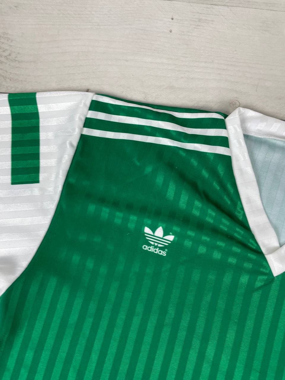 Adidas Adidas Cameroon 1990 1993 Home Shirt Player Issue Jersey Size US M / EU 48-50 / 2 - 6 Thumbnail
