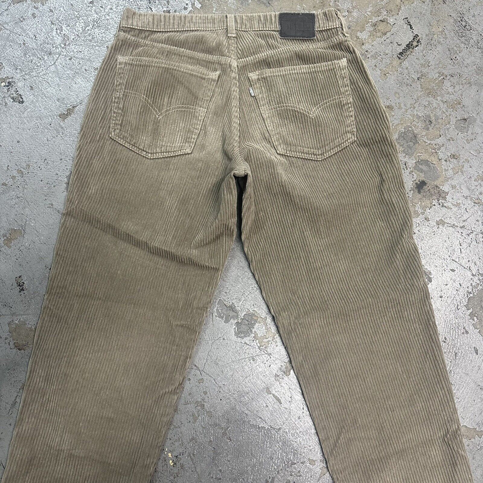 Levi's × Vintage Vintage 90s Levi’s Silvertab Beige Baggy Corduroy Pants Size US 33 - 5 Thumbnail