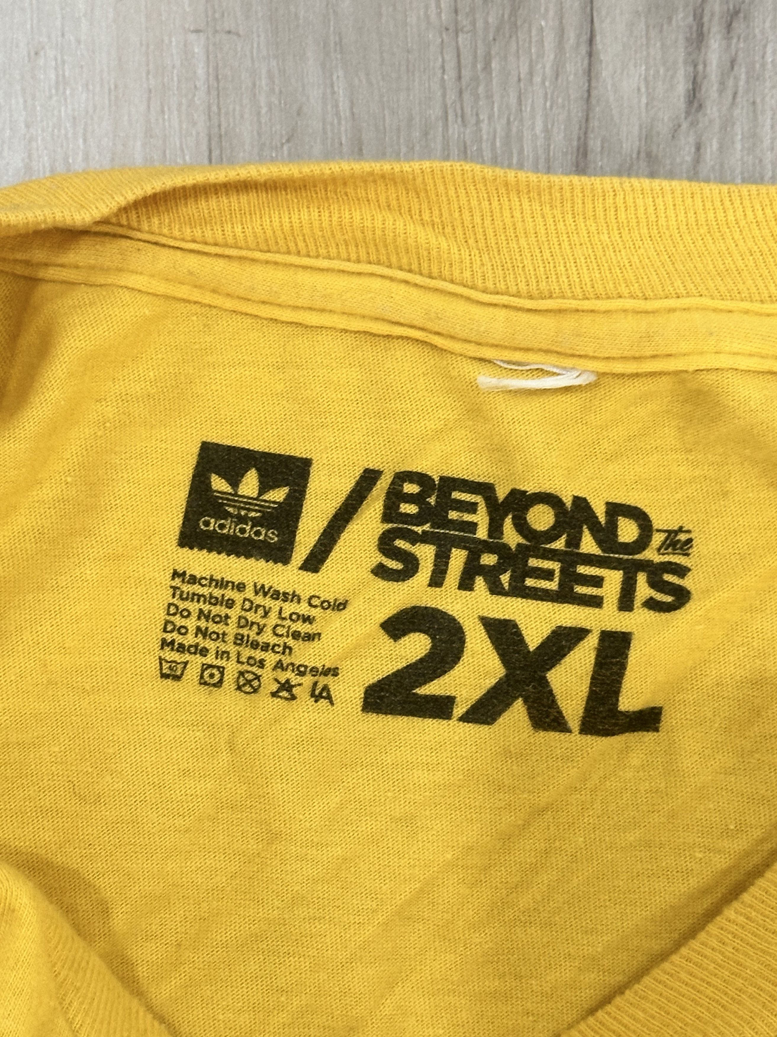 Other Adidas x Beyond the Streets x Delicious Vinyl 2XL Promo Tee Size US XXL / EU 58 / 5 - 4 Thumbnail