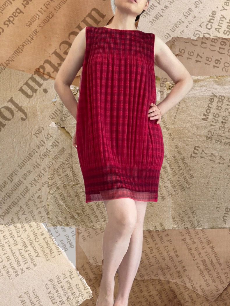 Issey Miyake Issey Miyake size:3 Red cream puff dress Size XS / US 0-2 / IT 36-38 - 1 Thumbnail