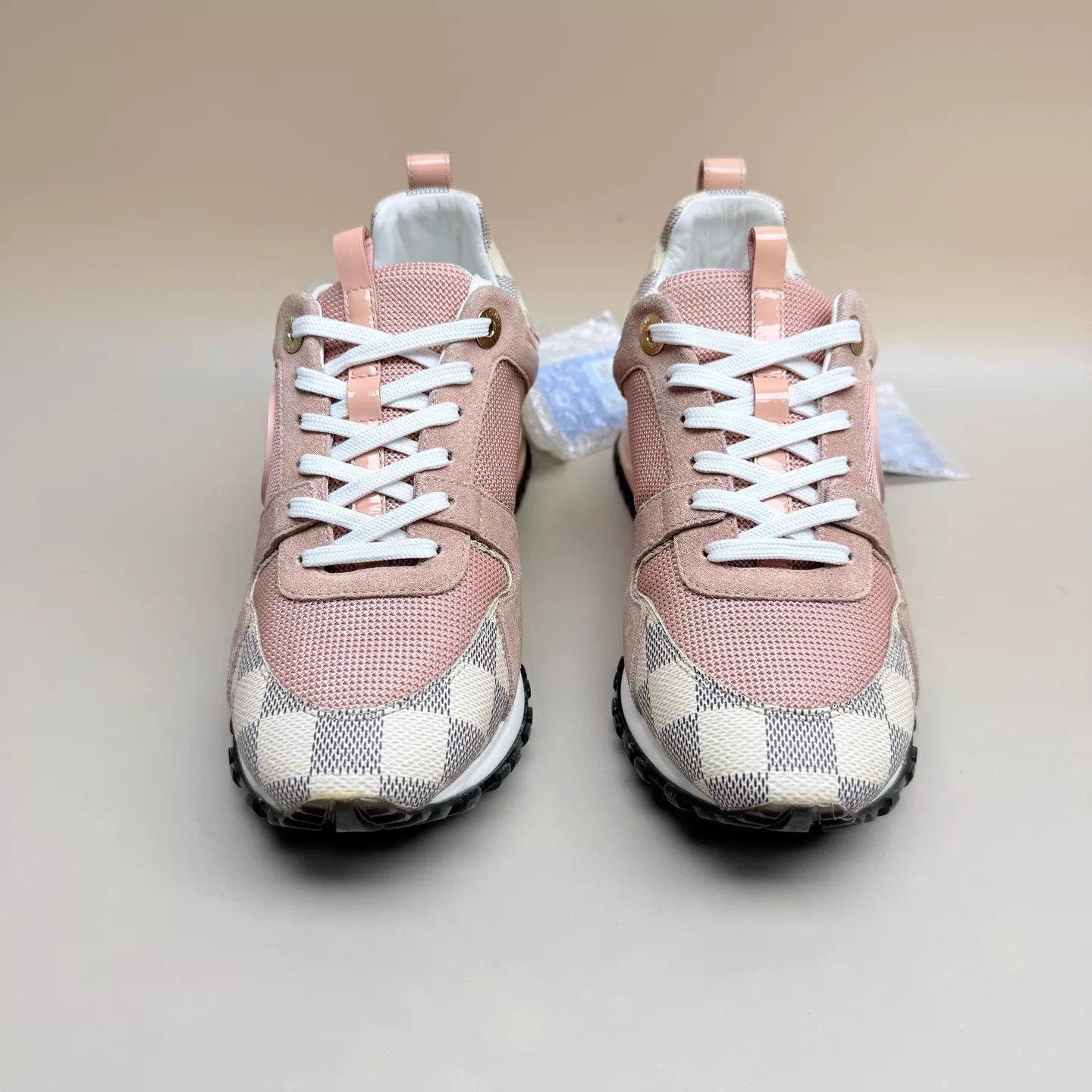 Louis Vuitton LV Run Away White & Pink Checkerboard Sneaker 35 99 New Size US 4.5 / IT 34.5 - 2 Thumbnail
