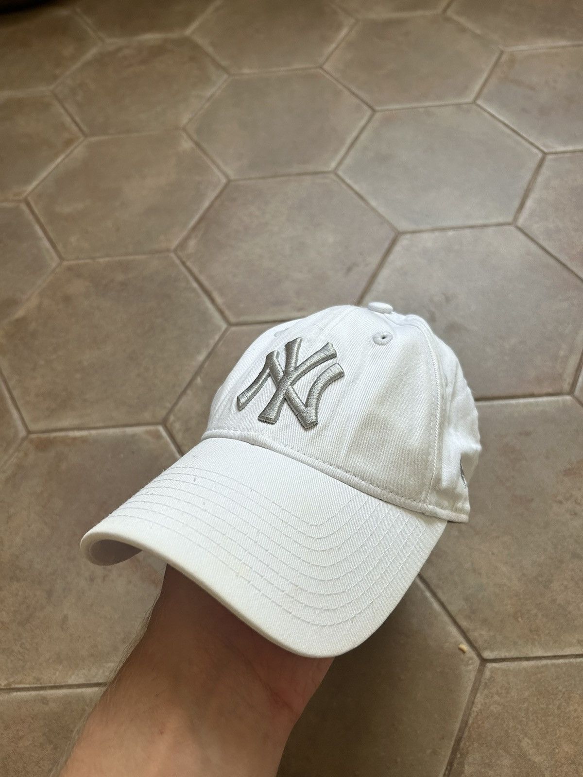 New Era × New York Yankees VINTAGE NEW YORK YANKEES CAP Size ONE SIZE - 1 Thumbnail