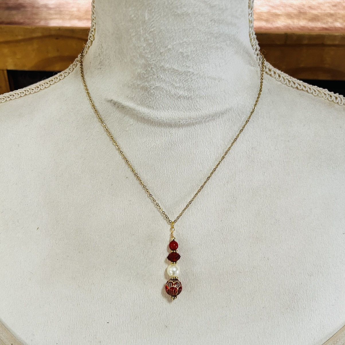 Handmade Handcrafted elegant glass beaded pendant on chain necklace Size ONE SIZE - 3 Thumbnail