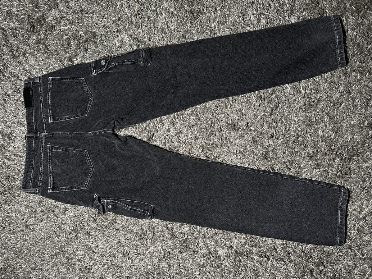 Forever 21 Slim-Fit Mid-Rise Cargo Jeans Size US 29 - 5 Thumbnail