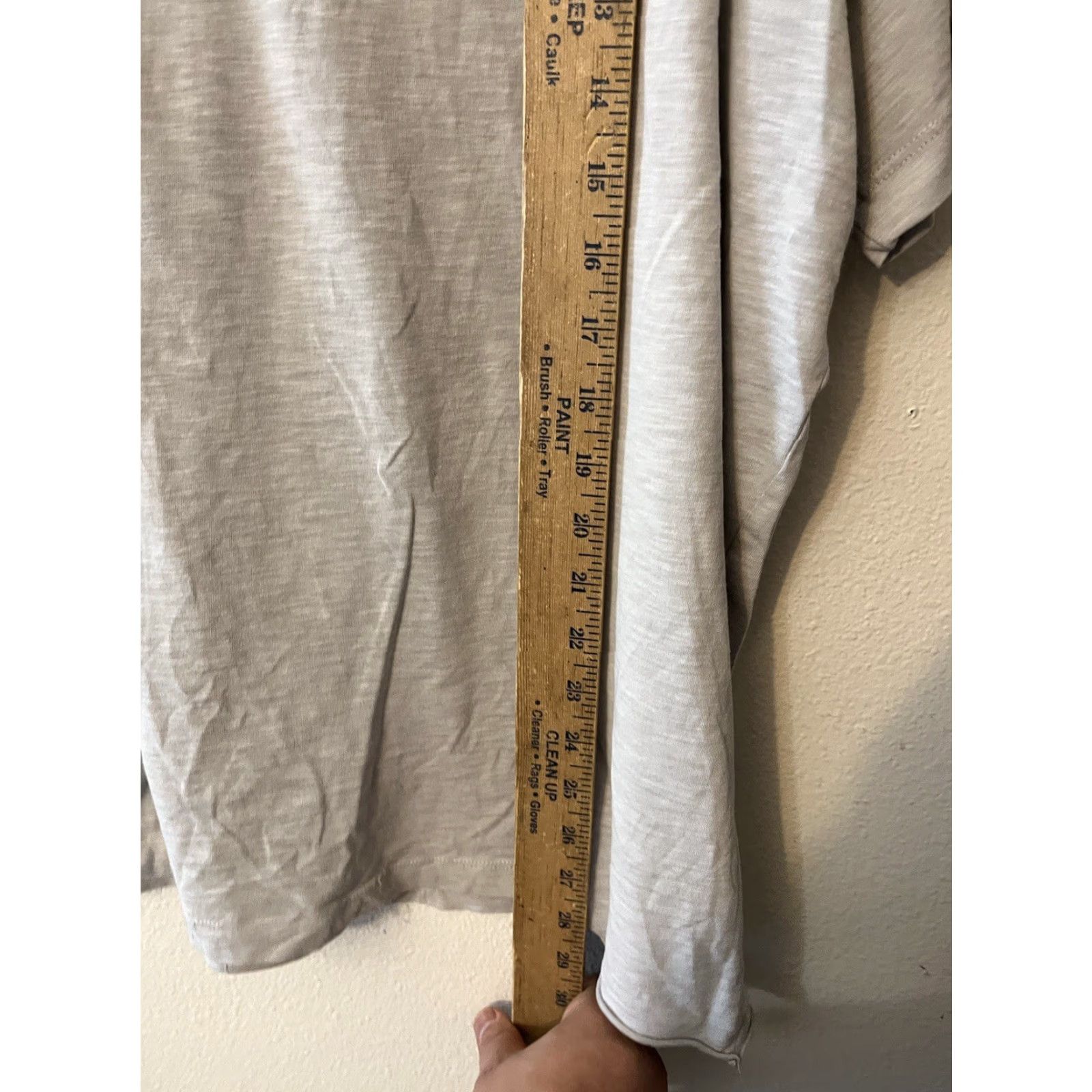Nike Nike Dri-FIT Tee T-Shirt Logo Gray XL Adult Short Sleeve Crewneck Men Nike Size US XL / EU 56 / 4 - 5 Thumbnail