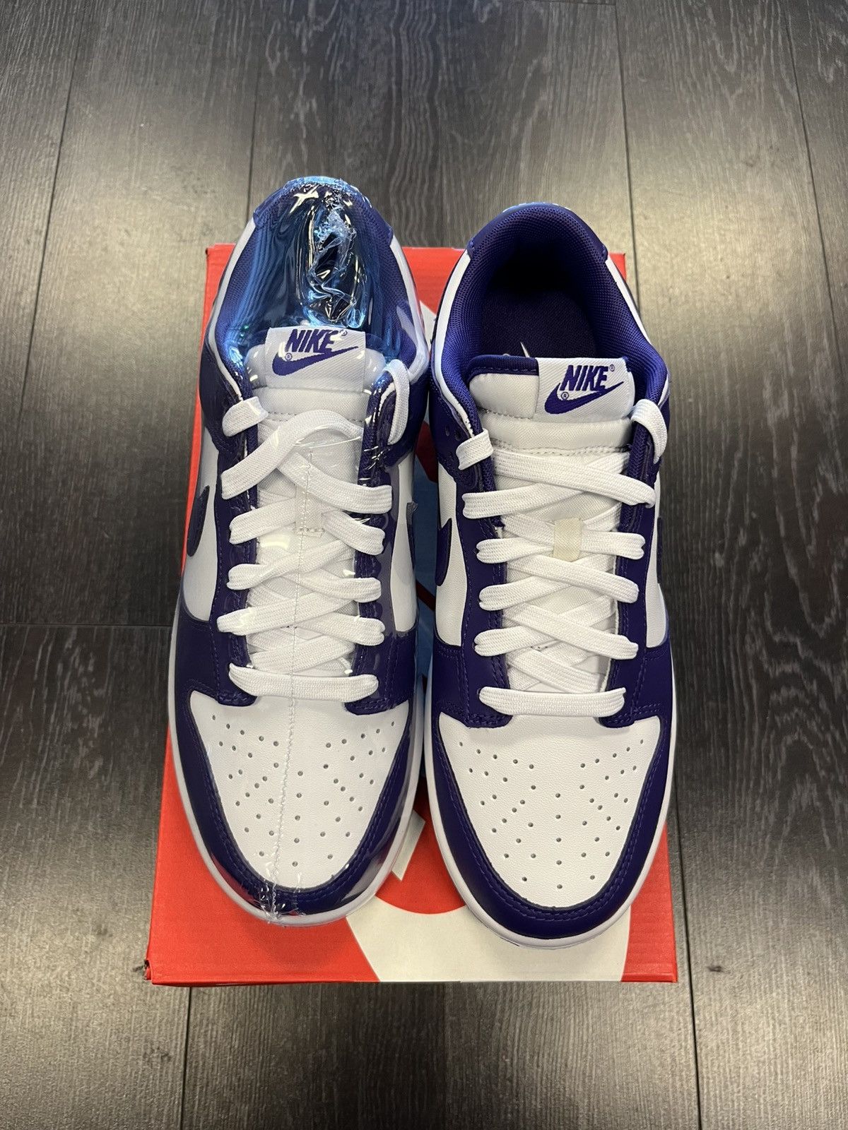 Nike Nike Dunk Low Championship Court Purple Size US 8.5 / EU 41-42 - 1 Thumbnail