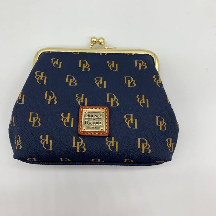 Dooney & Bourke Rare Vintage Pebble Leather Kiss Lock Coin Purse