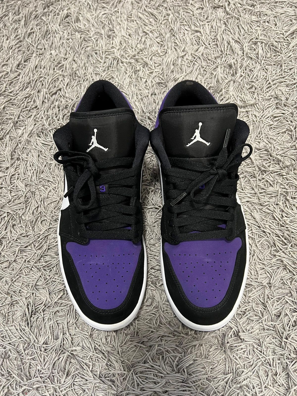Nike Jordan 1 Low Court Purple Size US 9 / EU 42 - 2 Thumbnail