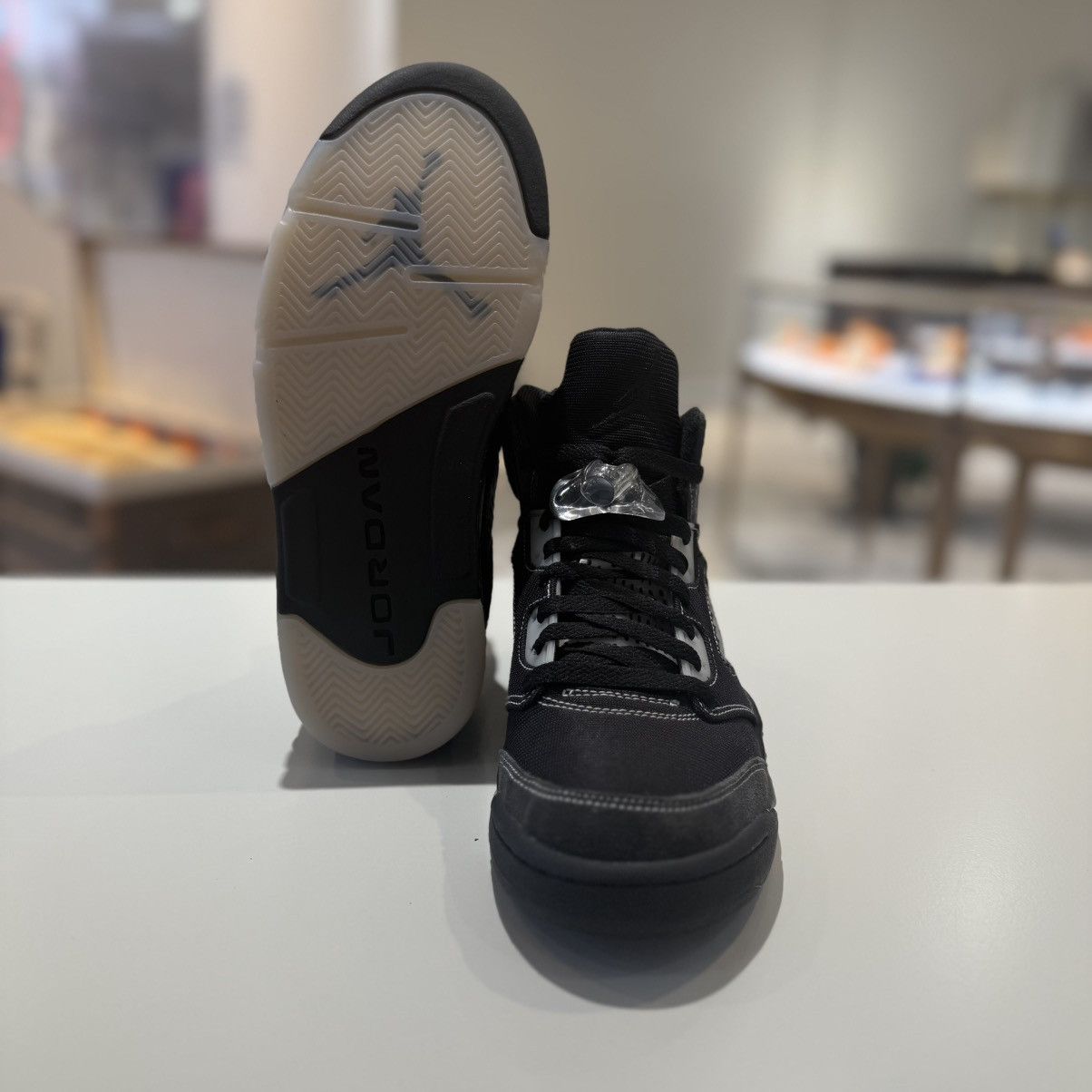 Jordan Brand Air Jordan 5 Retro Anthracite Size US 7.5 / EU 40-41 - 2 Thumbnail