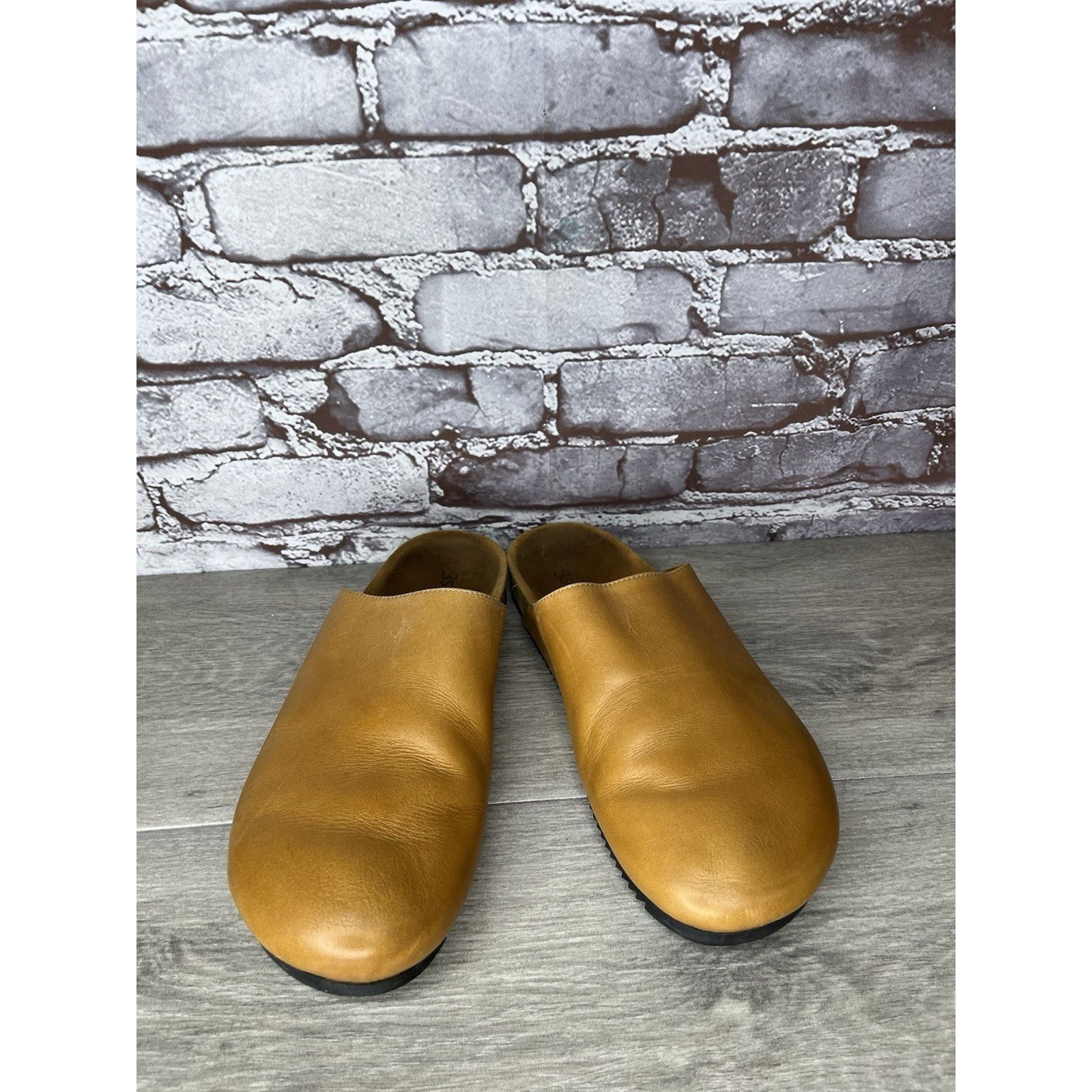 3sixteen 3sixteen Vibram Tan Brown Leather Mules Flat Shoes Women’s S Size US 11 / IT 41 - 3 Thumbnail