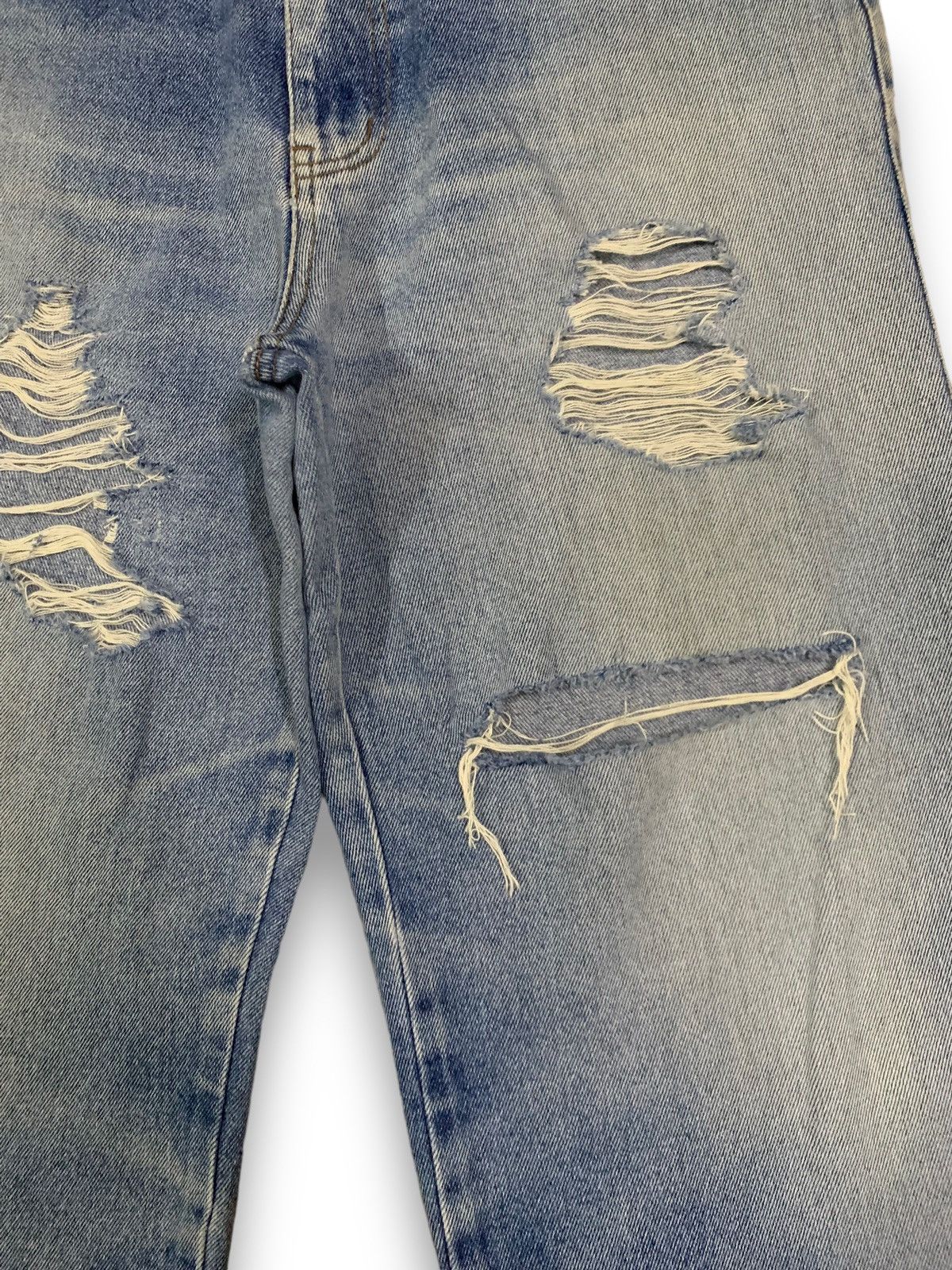 Japanese Brand Vintage Japanese Brand Blue Washed Baggy Distressed Jeans Size US 32 / EU 48 - 7 Thumbnail