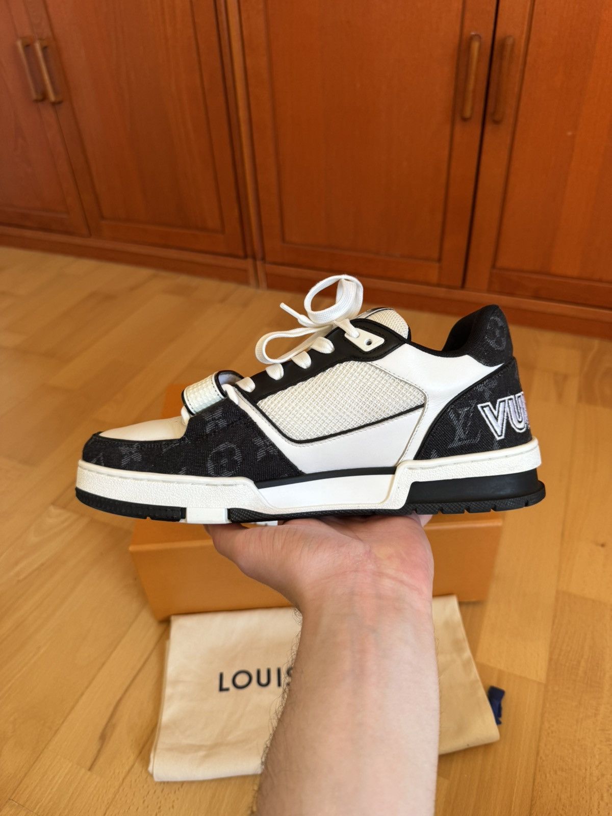 Louis Vuitton Louis Vuitton LV Trainer Velcro Strap Black Denim Size US 7.5 / EU 40-41 - 5 Thumbnail