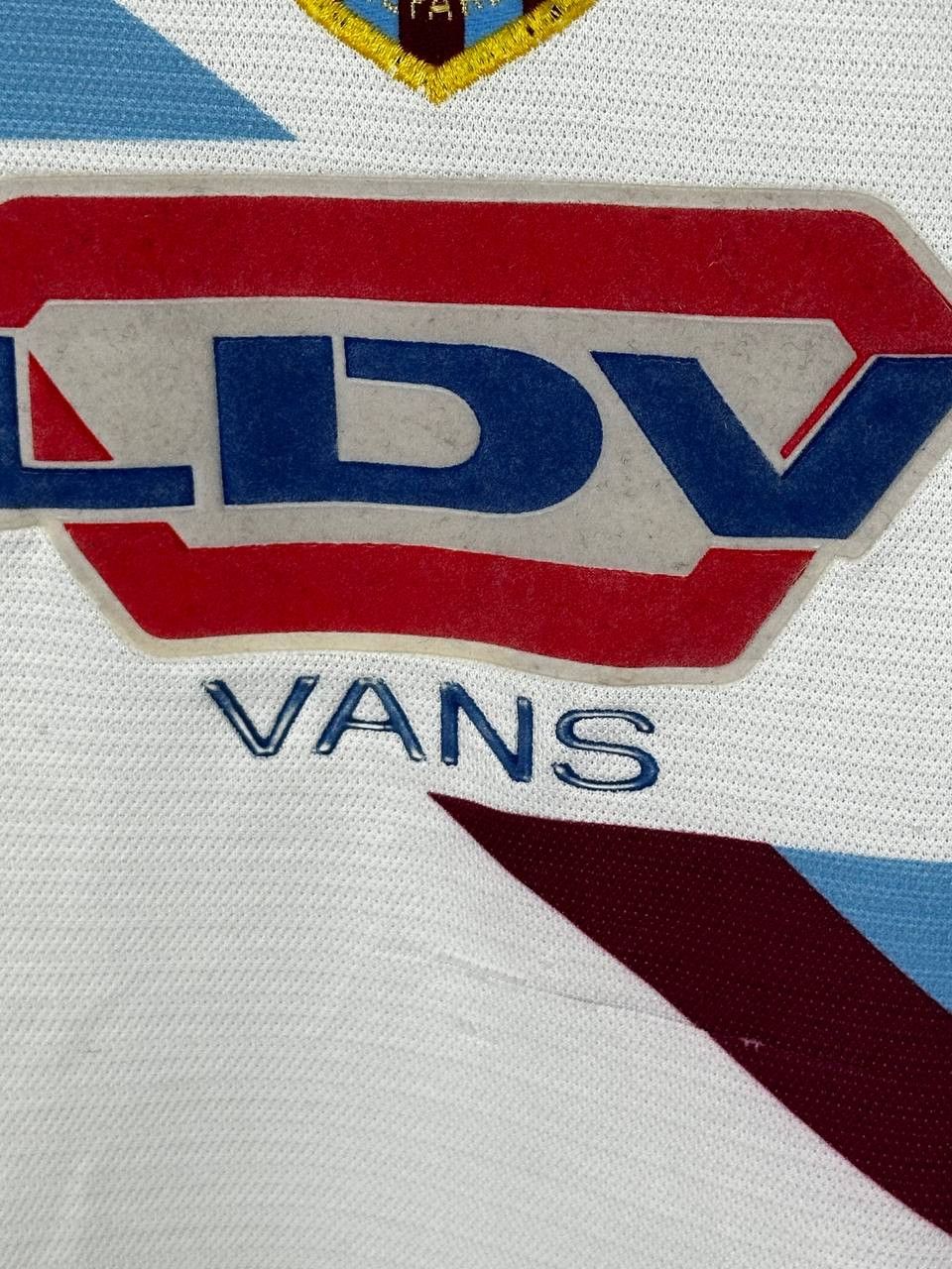 Reebok Vintage Reebok Aston Villa 1999 Home Kit Soccer Jersey Size US S / EU 44-46 / 1 - 10 Thumbnail