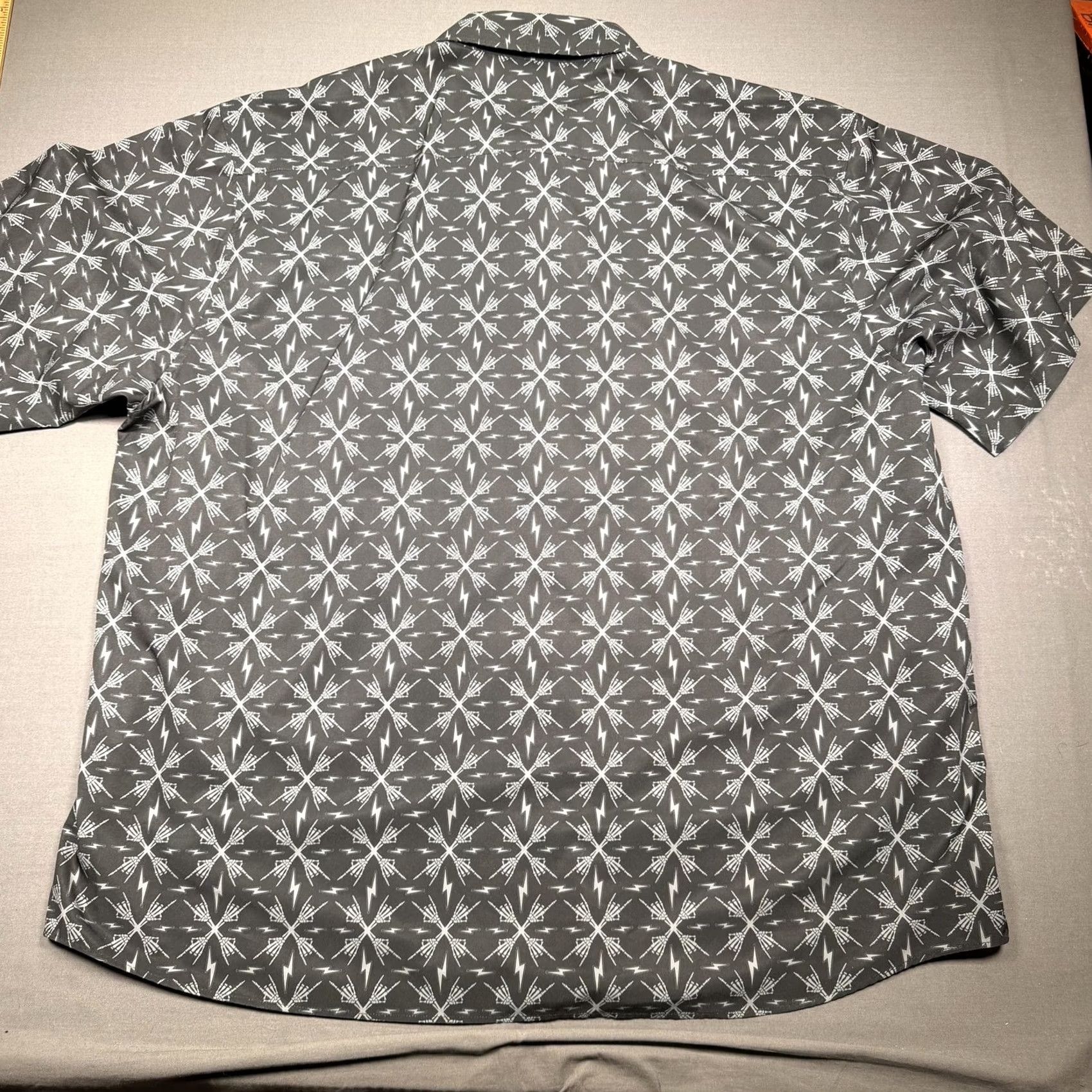 Vintage Dixxon Shirt Mens 5XL Gray The Riff Skeleton Lightning Short Sleeve Button Up Size US XXL / EU 58 / 5 - 6 Thumbnail