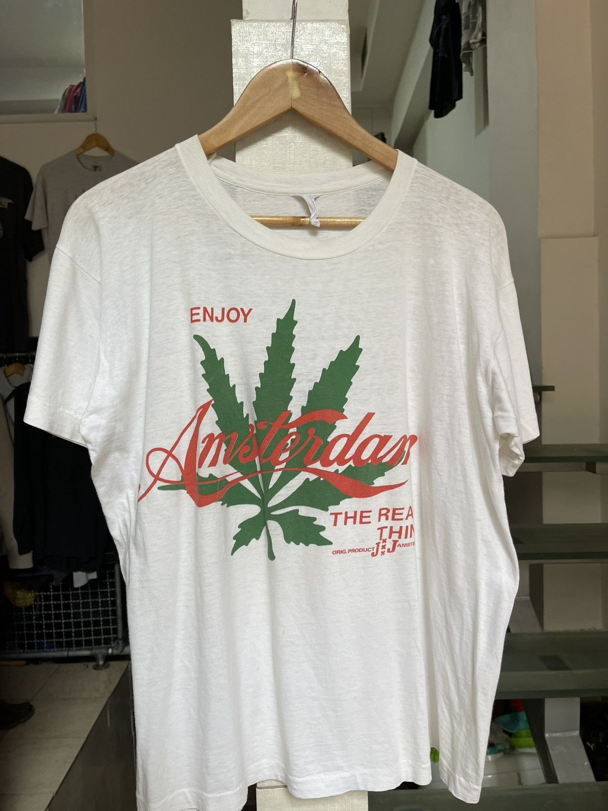 Vintage Vintage Enjoy Amsterdam 90s t shirt Size US L / EU 52-54 / 3 - 1 Thumbnail