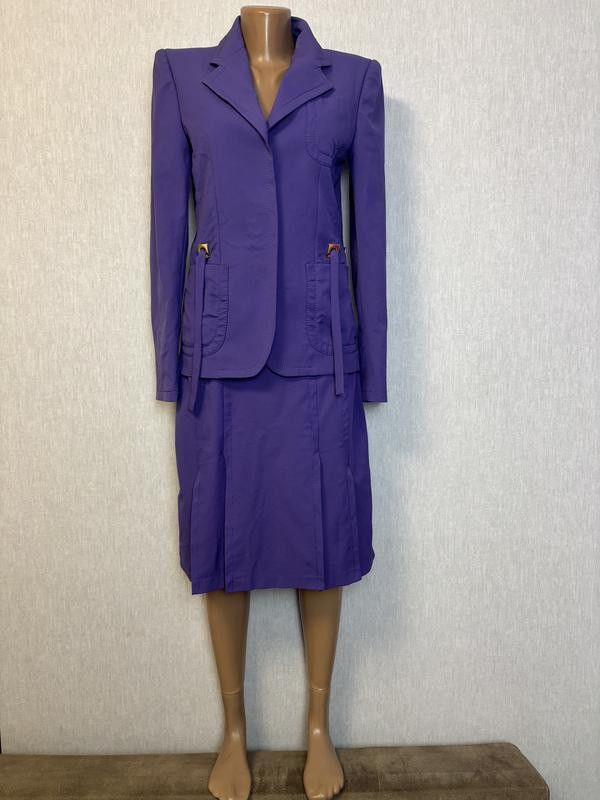 Fendi Chic suit from fendi Fendi Size M / US 6-8 / IT 42-44 - 1 Thumbnail