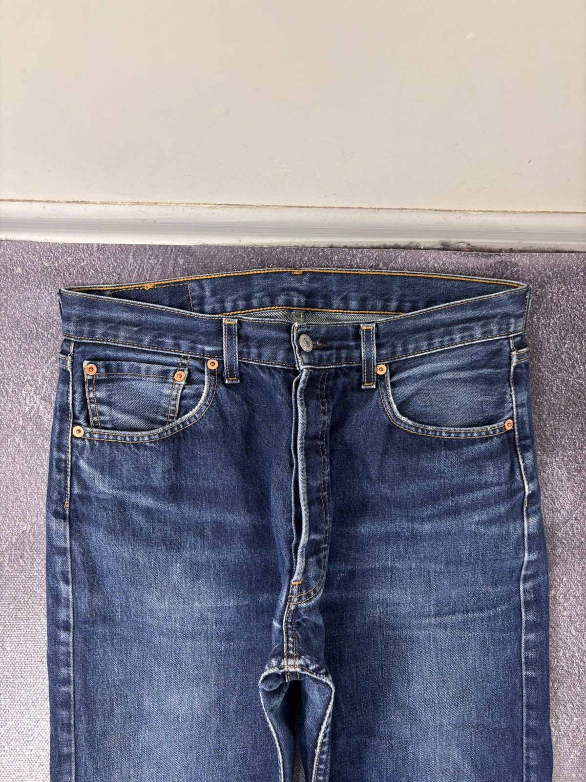 Levi's Vintage Levi’s 501 Men’s Faded Blue Denim Jeans Size US 34 / EU 50 - 13 Thumbnail