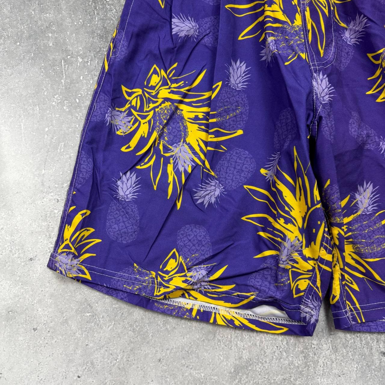 Vintage Vintage Piranha Joe Pineapple Print Swim Beach Shorts Purple Size US 31 - 4 Thumbnail