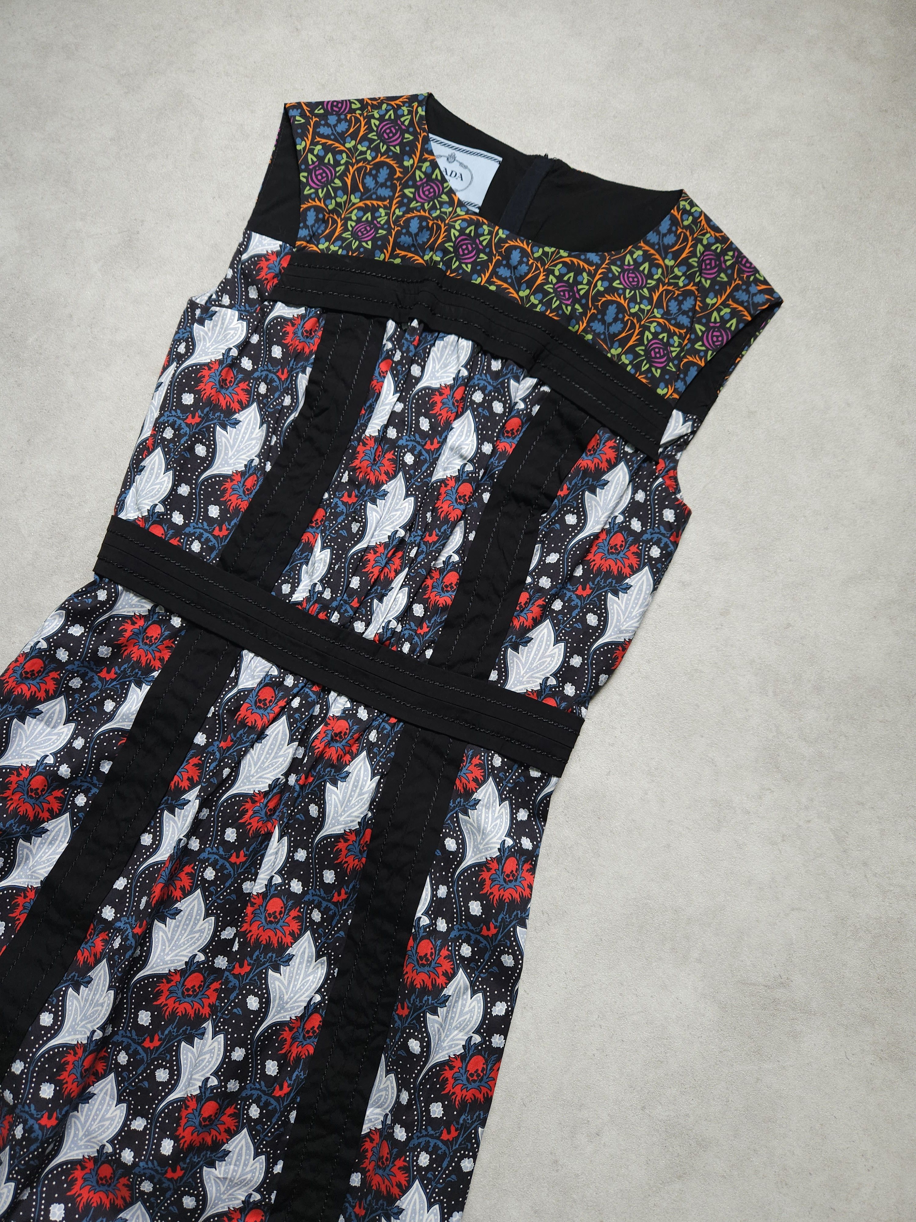 Prada SS2015 Holliday & Brown prada floral sleeveless midi dress Size XS / US 0-2 / IT 36-38 - 3 Thumbnail