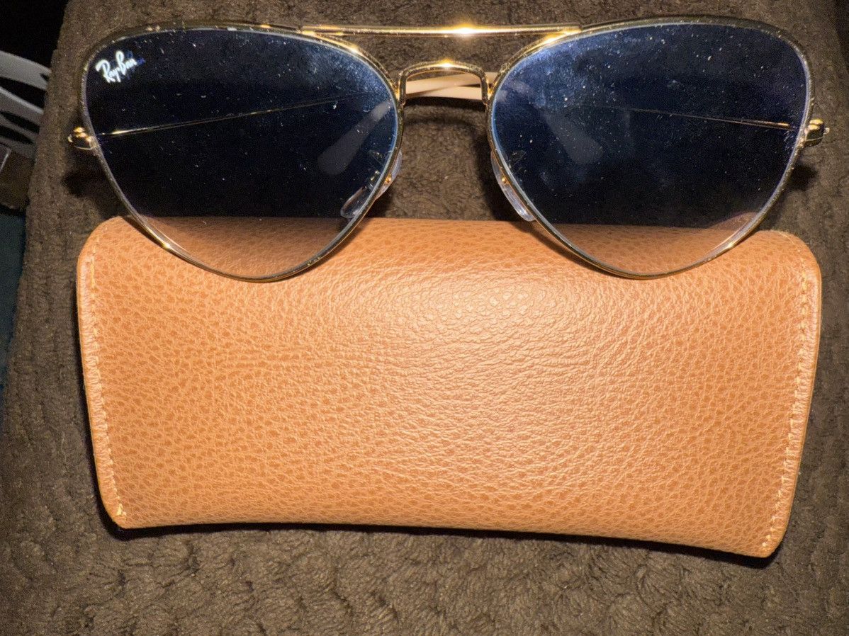 RayBan RayBan Aviator Gold Sunglasses RB3025 w/ box, case & cloth Size ONE SIZE - 7 Thumbnail