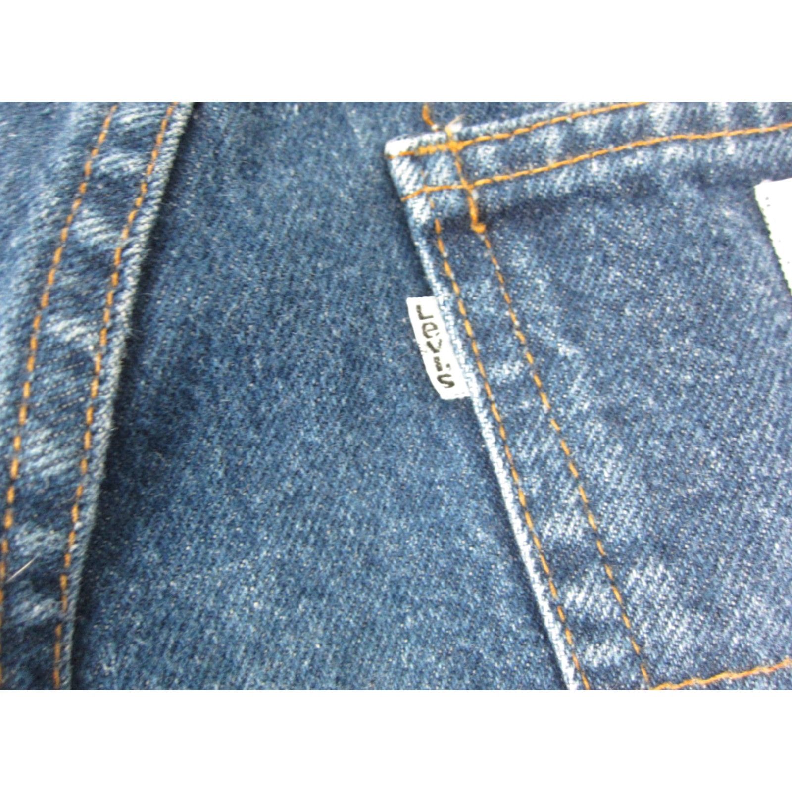 Levi's VINTAGE Levi's Jeans Womens 26x33 Blue Denim Straight Leg White Tab Dark Wash Jeans Womens 90s Mens Ladies? Size 26" / US 2 / IT 38 - 4 Thumbnail