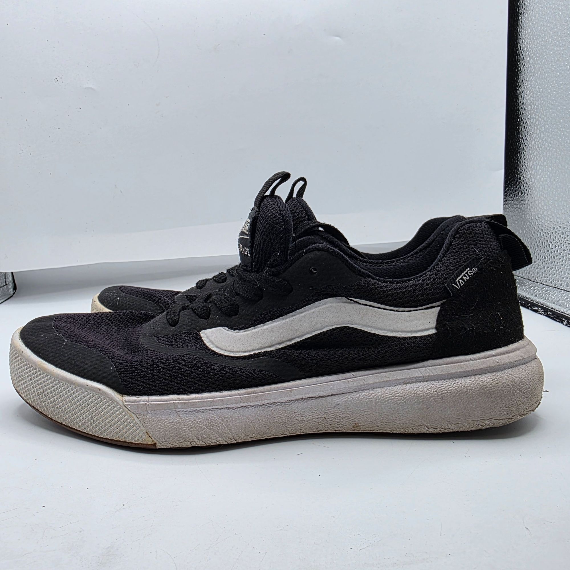 Vans Vans UltraRange Rapidweld Womens Size 7.5 Black White Athlet Size US 7.5 / IT 37.5 - 13 Thumbnail