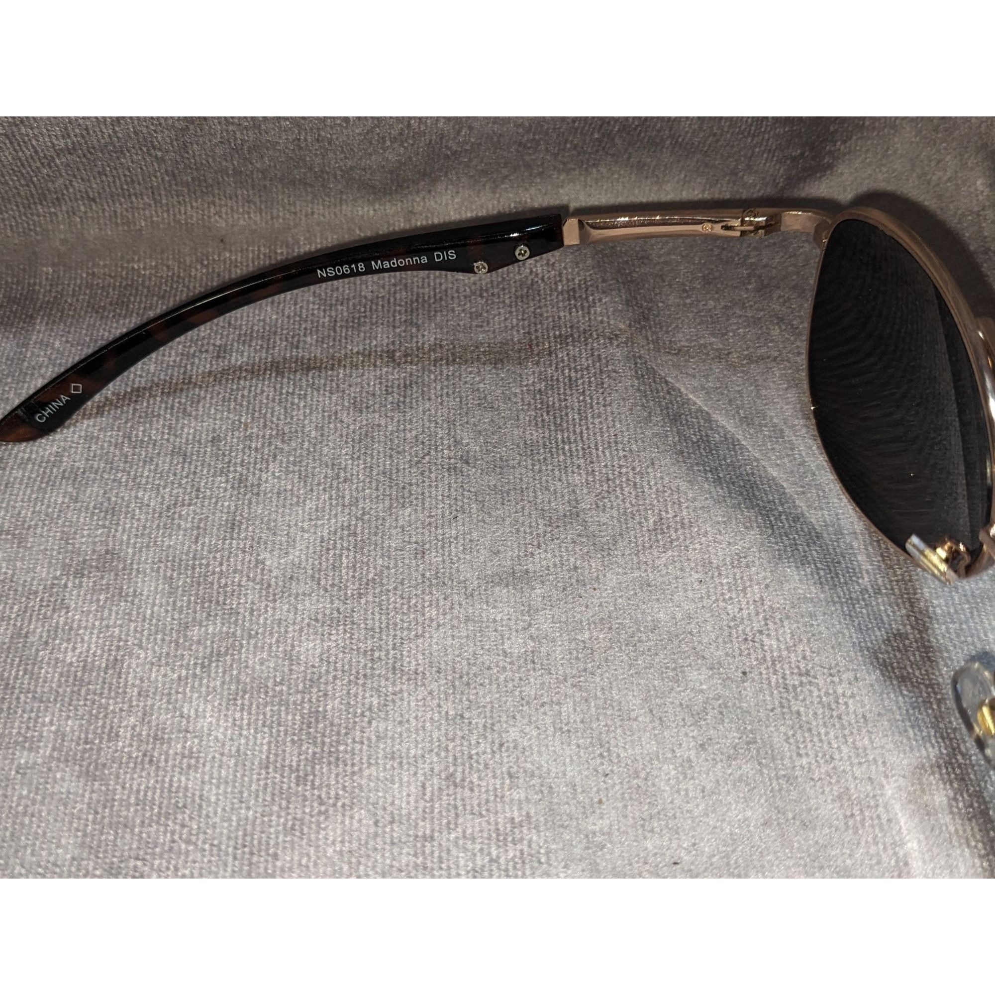Other Rose Gold Tortoise Shell Aviator Sunglasses With Protective Size ONE SIZE - 8 Thumbnail