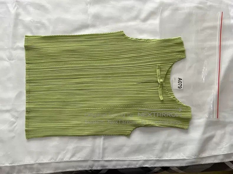 Issey Miyake Issey Miyake Green Vest Size L / US 10 / IT 46 - 4 Thumbnail