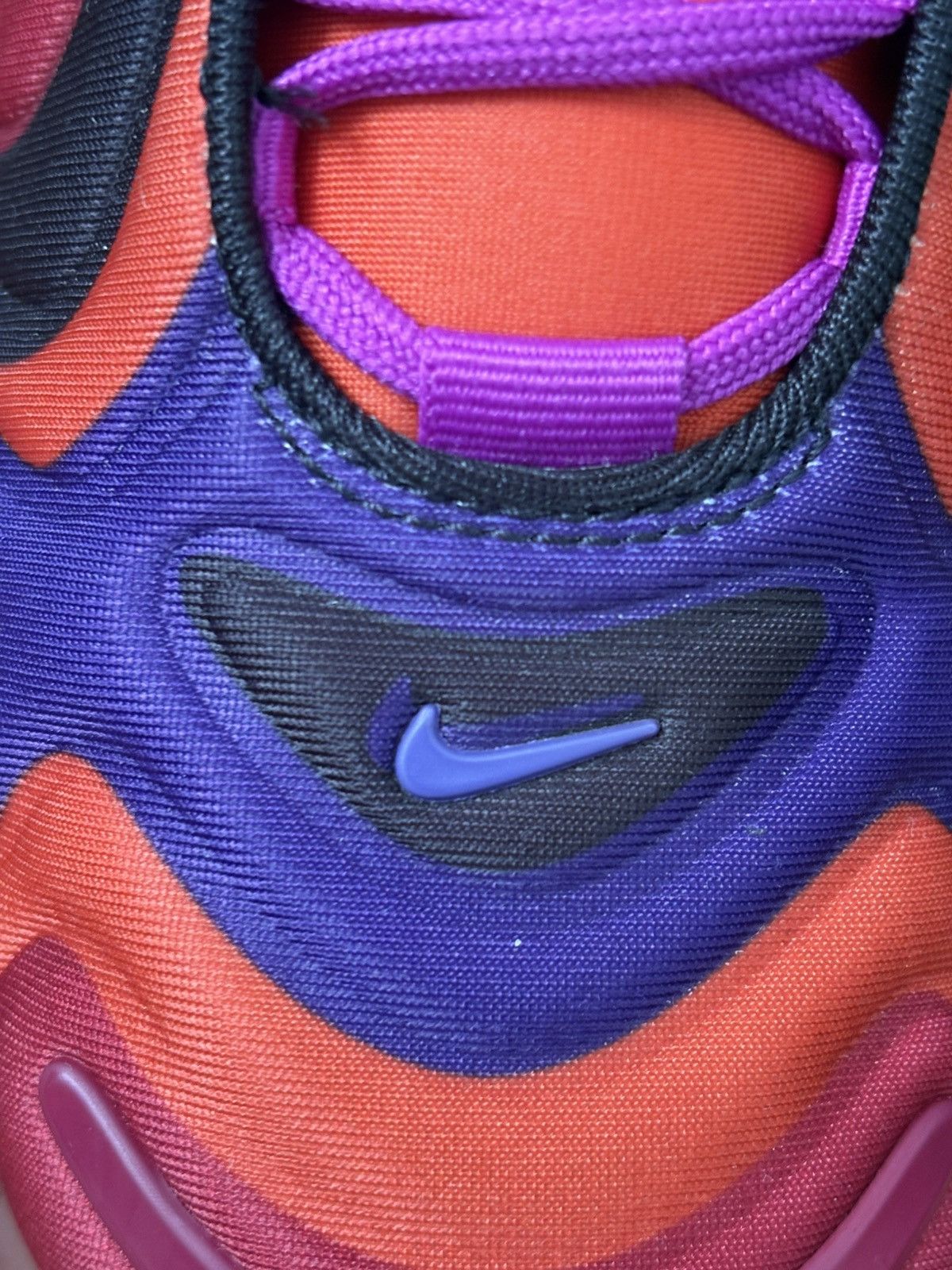 Nike UNRELEASED SAMPLE Nike Air Max 720 Vivid Purple Track Red Size US 7 / IT 37 - 8 Thumbnail