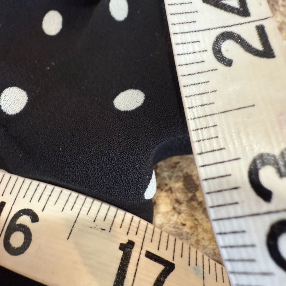 Express Express size 4, mini dress, black or white polkadots Size S / US 4 / IT 40 - 8 Thumbnail