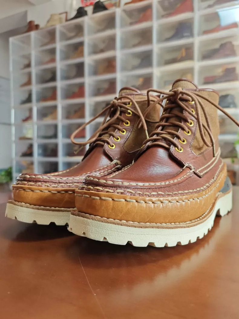 Visvim Grizzly Boots | Grailed