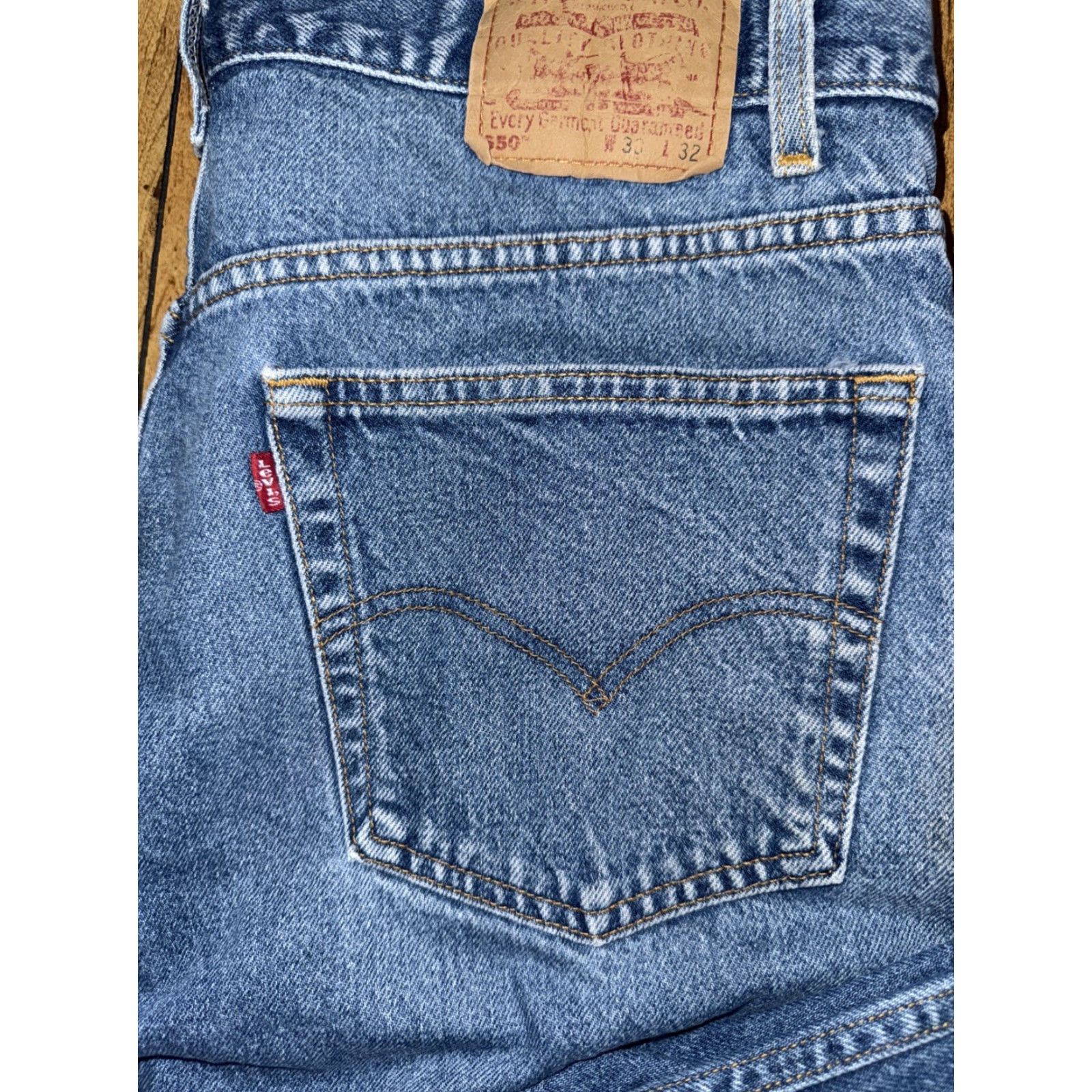 Levi's VINTAGE Levi’s 550 Denim Jeans 36x28 Jeans Men Blue Denim 550 Relaxed Fit Tapered Leg Regular 34 28 Inseam Y2K Vintage Mens Size US 34 / EU 50 - 7 Thumbnail