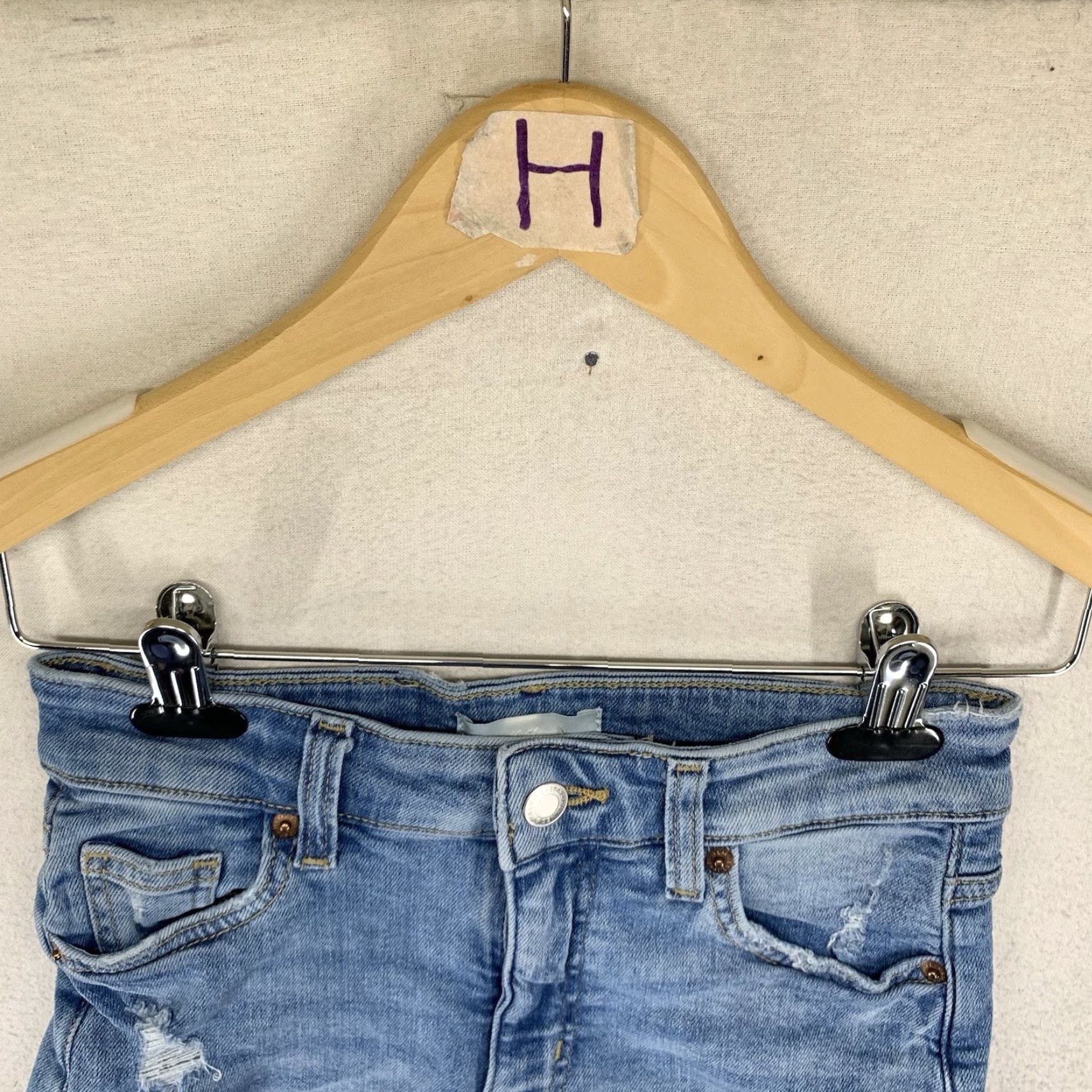H&M VINTAGE H&M Women's Denim Shorts Cut-Off High Rise 5-Pocket Blue Raw Hem Casual Size 26" / US 2 / IT 38 - 4 Thumbnail