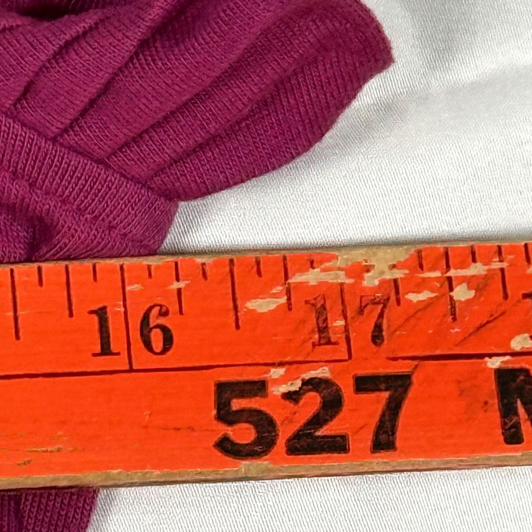 Vintage Mercer & Madison Shirt Womens Small Ruffle V Neck Sleeveless Top Stretch Office Pink Blouse Womens Small V-Neck Sleeveless Shirt Size S / US 4 / IT 40 - 4 Thumbnail