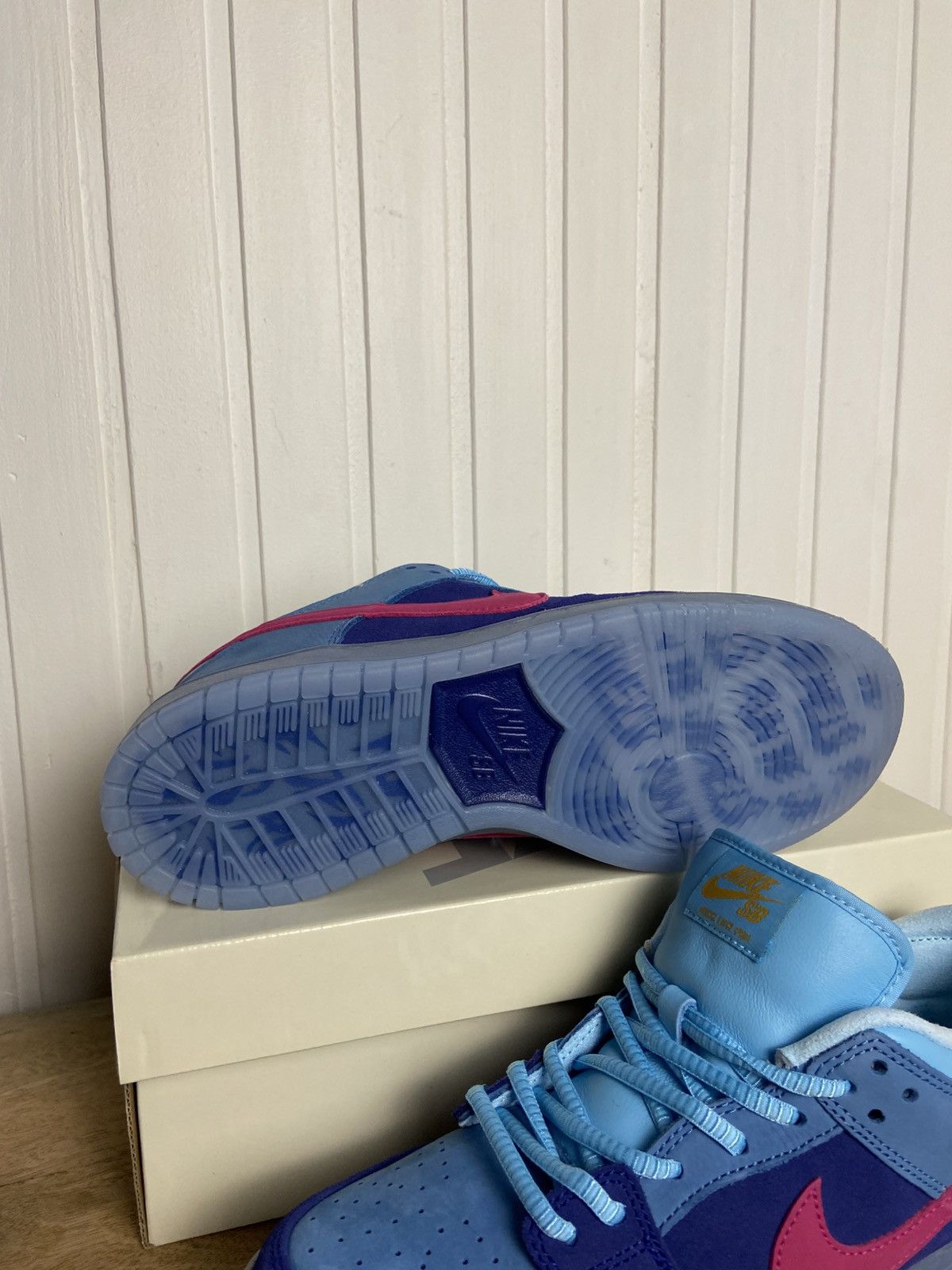 Nike New Nike SB Dunk Low "Run The Jewels" Size 9US Authentic Size US 9 / EU 42 - 10 Thumbnail