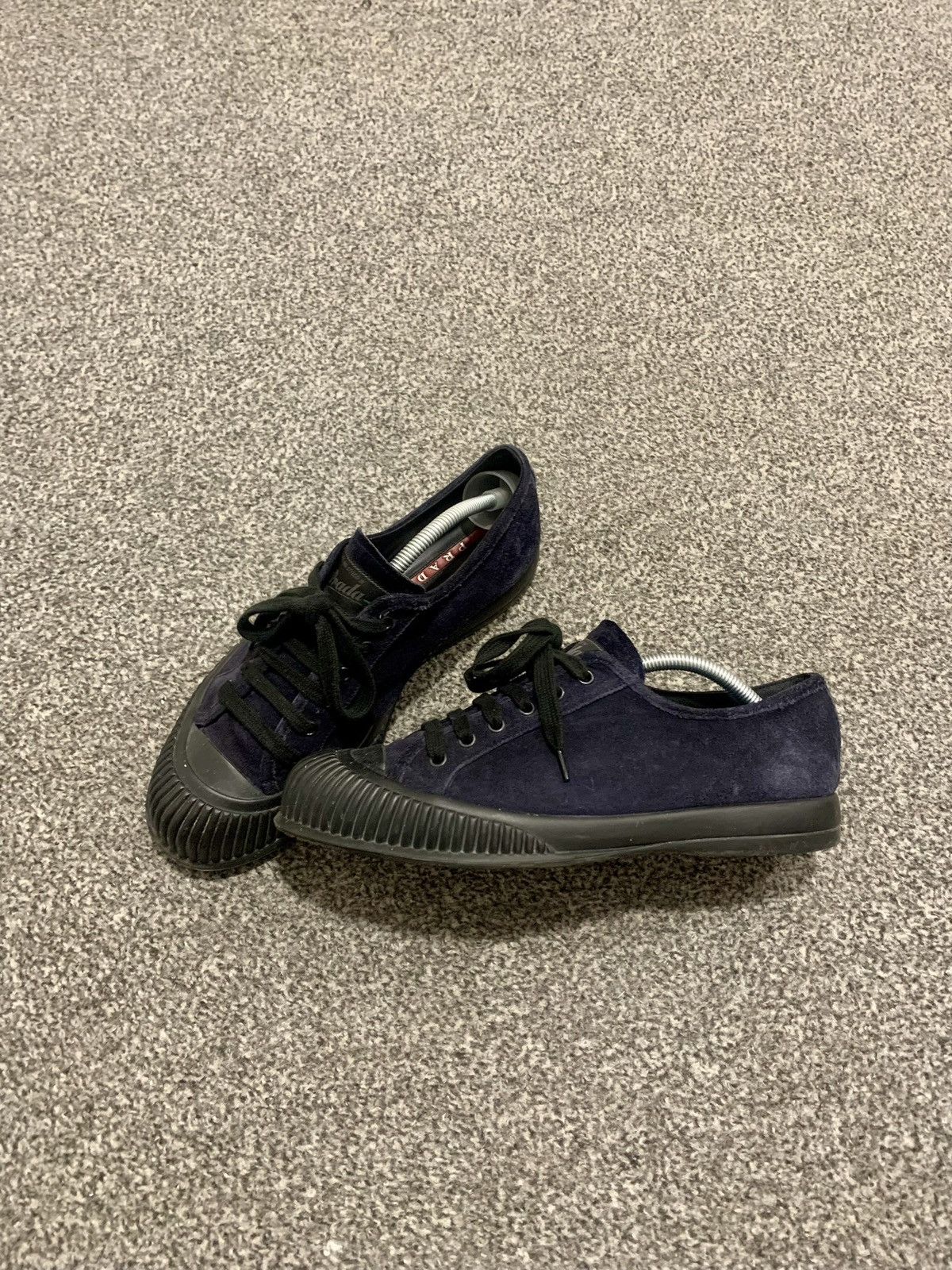Prada Prada Suede Hawaii Low Top Rubber Sneakers Size US 9 / EU 42 - 1 Thumbnail