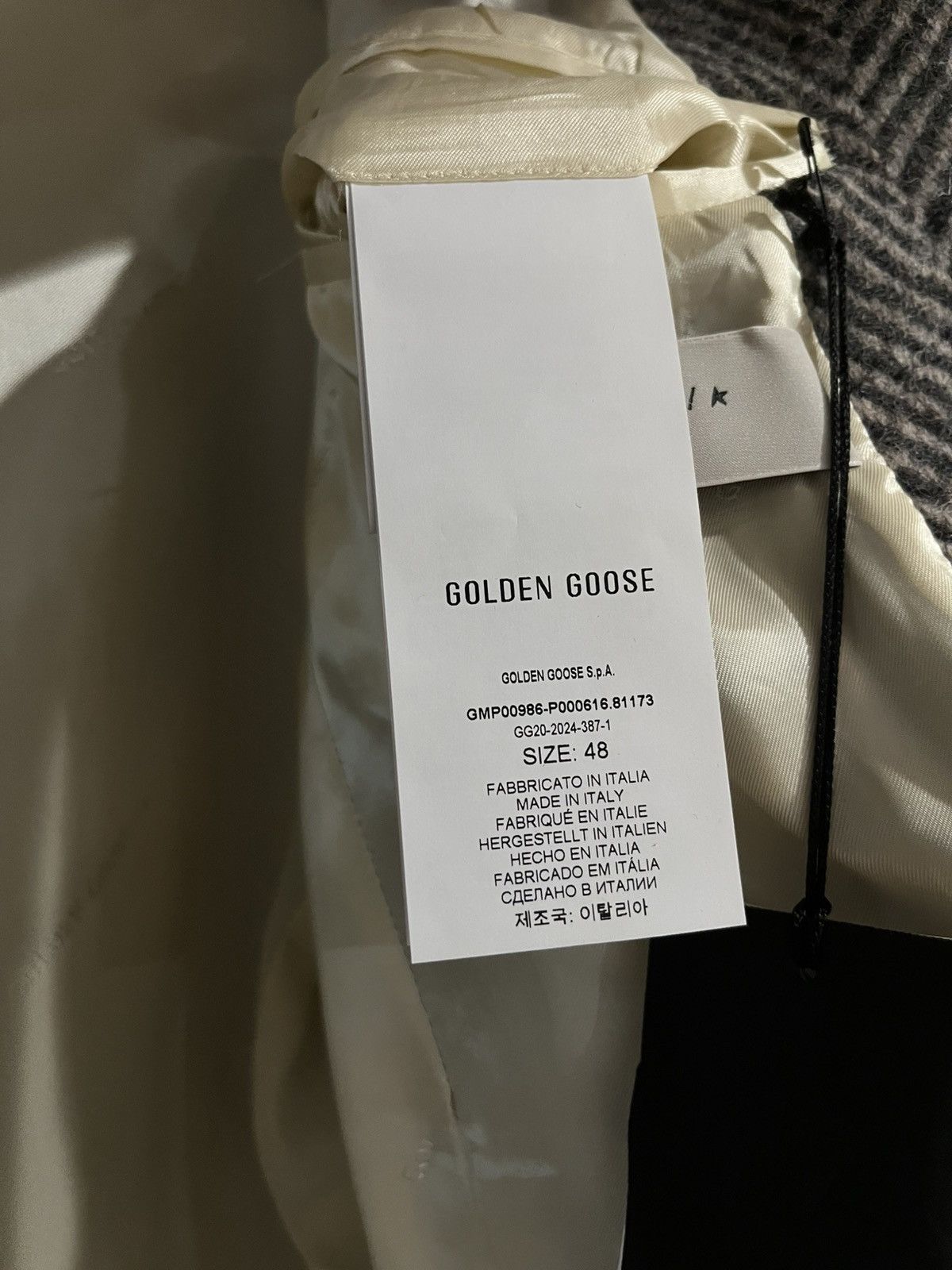 Golden Goose single-breasted wool coat. Size EU 48 USA 38 medium Size US M / EU 48-50 / 2 - 15 Thumbnail